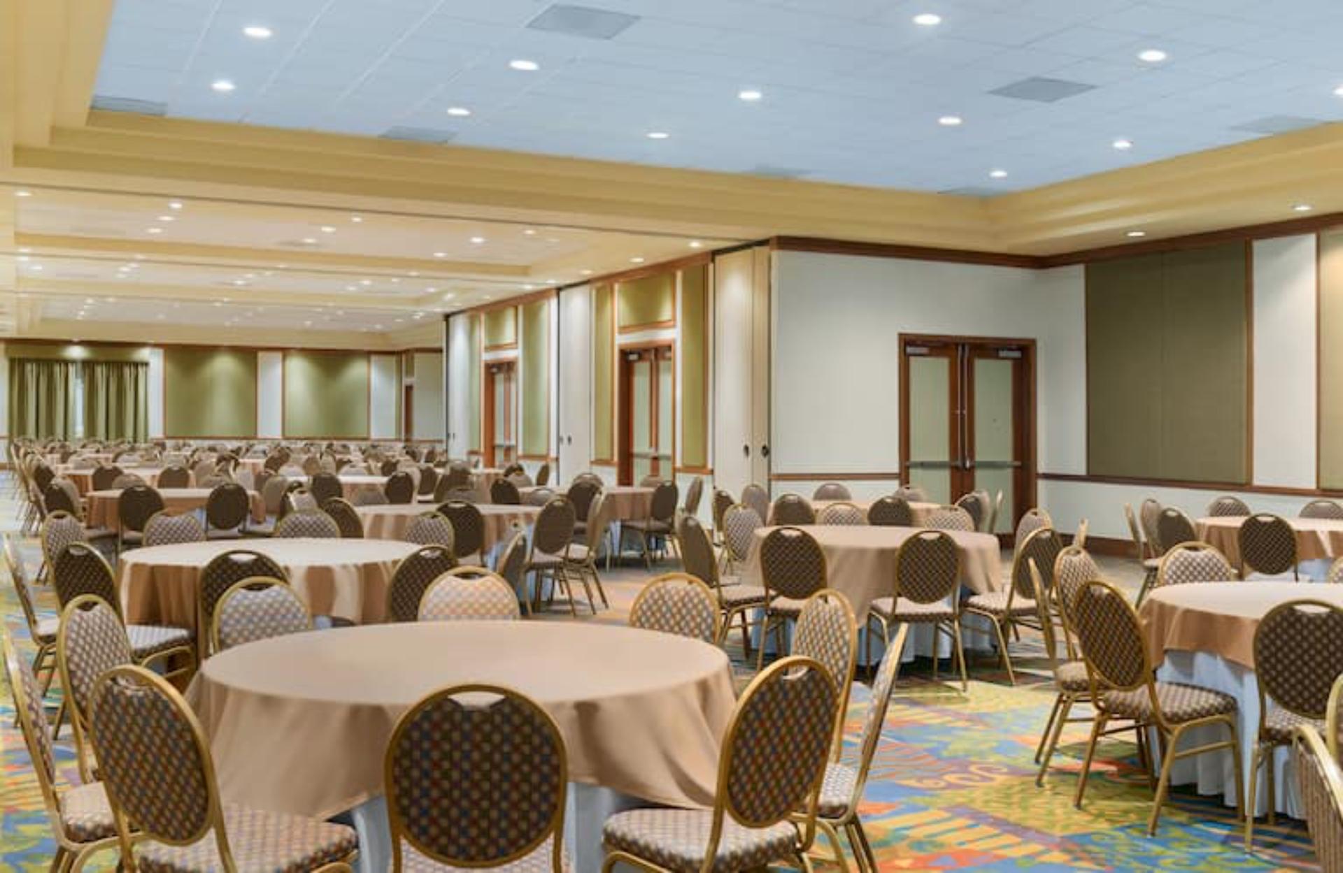 Las Palmas Ballroom