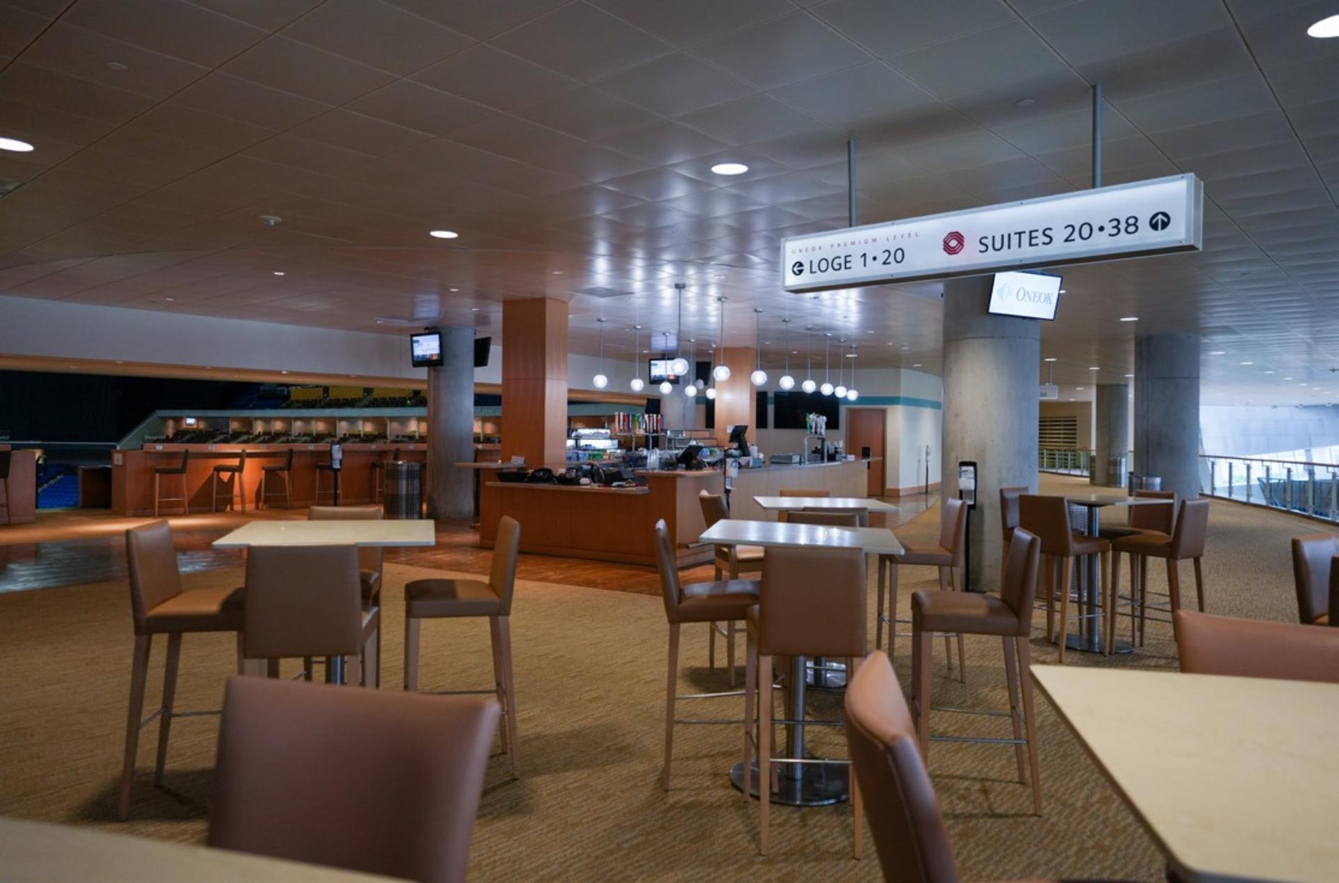 Loge Bar