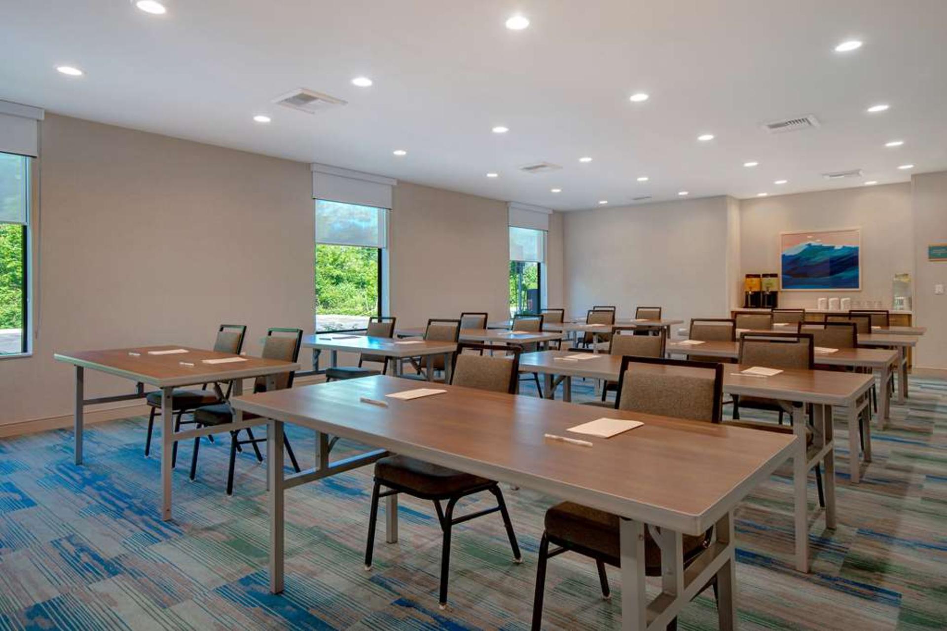Cascade Room