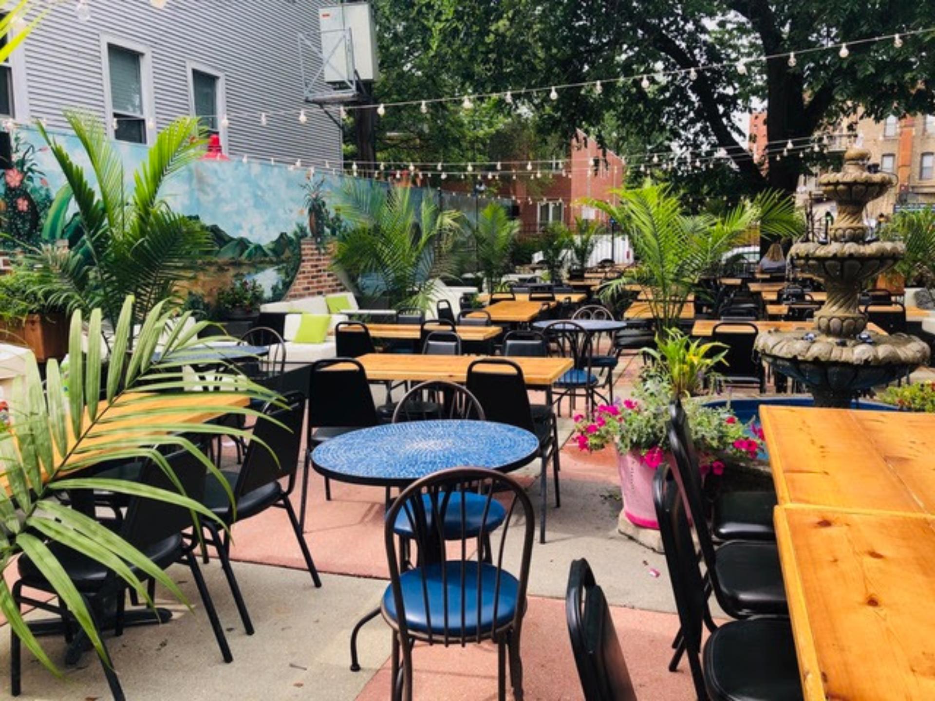 Full Buyout of Las Fuentes Lincoln Park