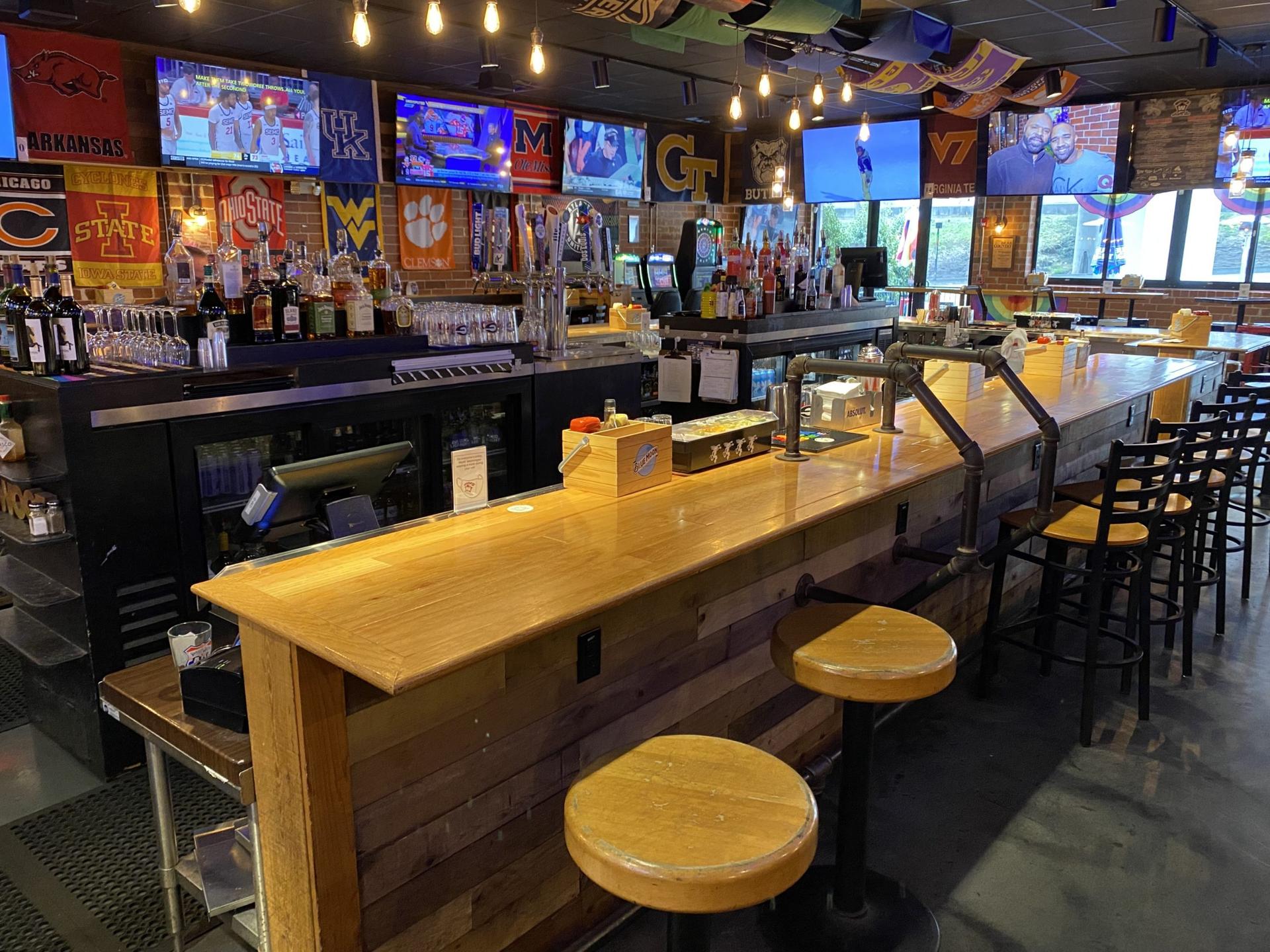 The Best Sports Bars In Atlanta