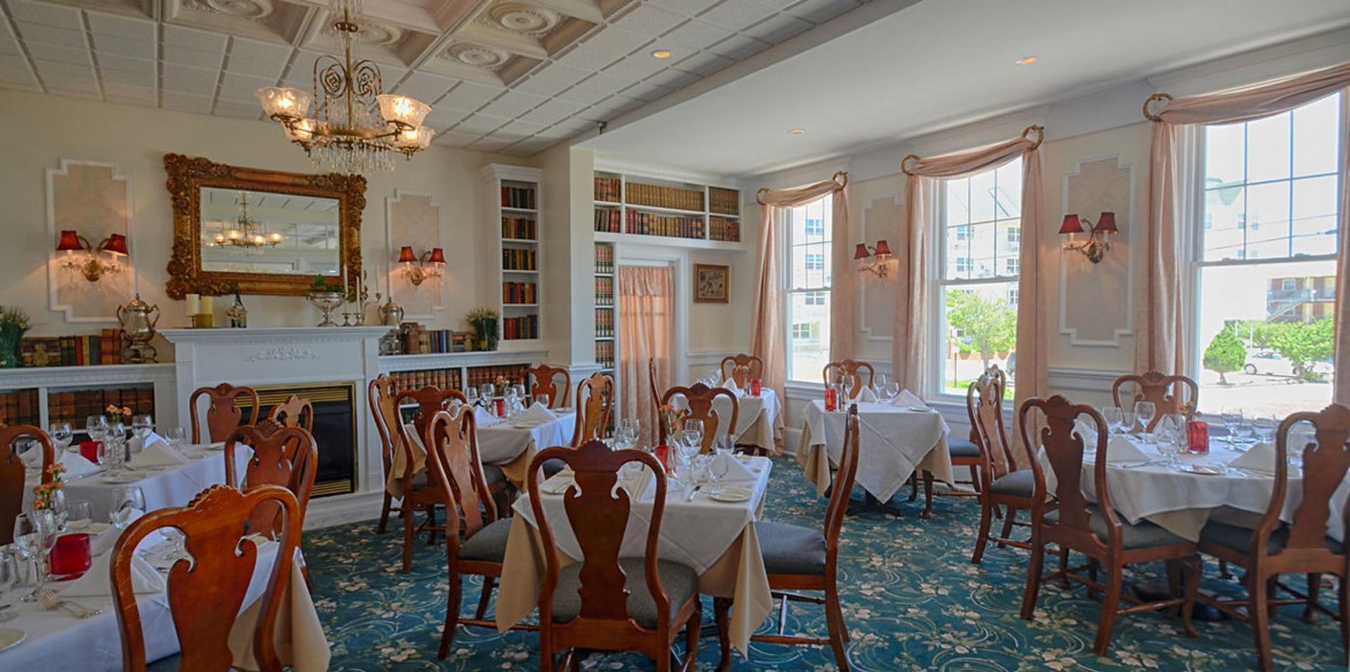 Full Buyout of Union Park Dining Room