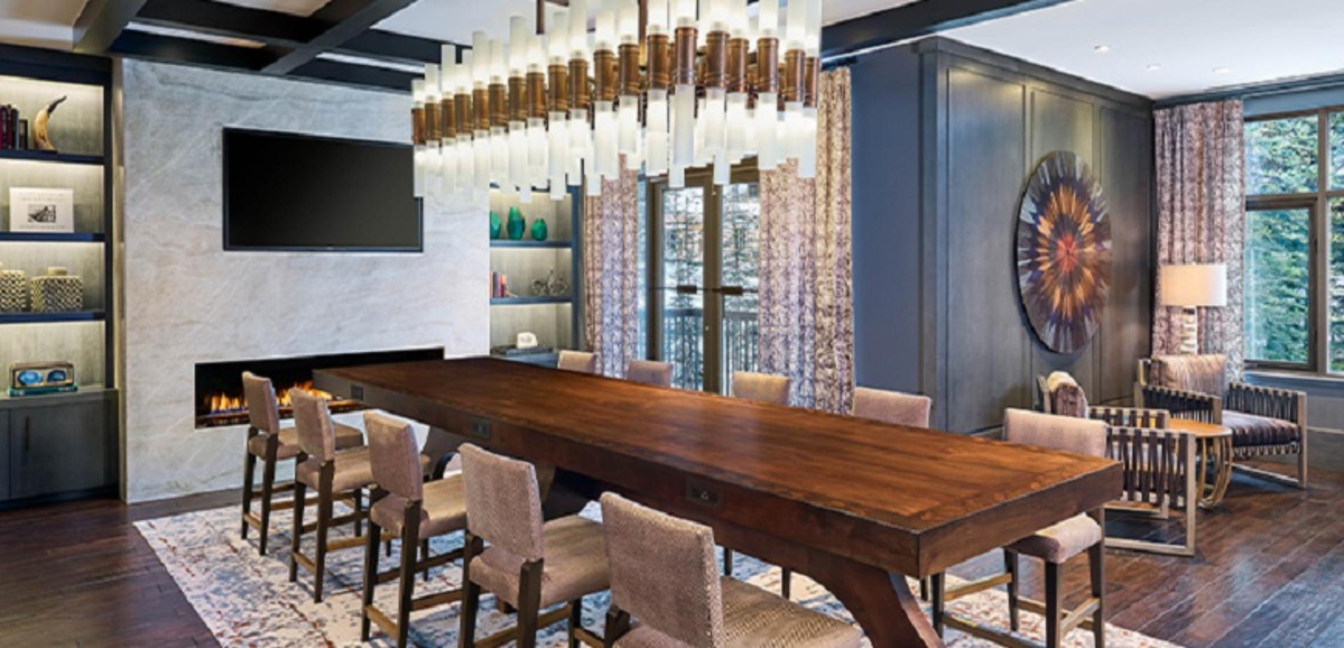 Matterhorn Boardroom