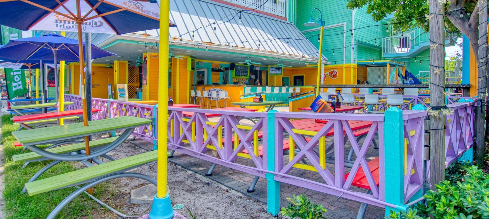South Deck Bar and Grille 