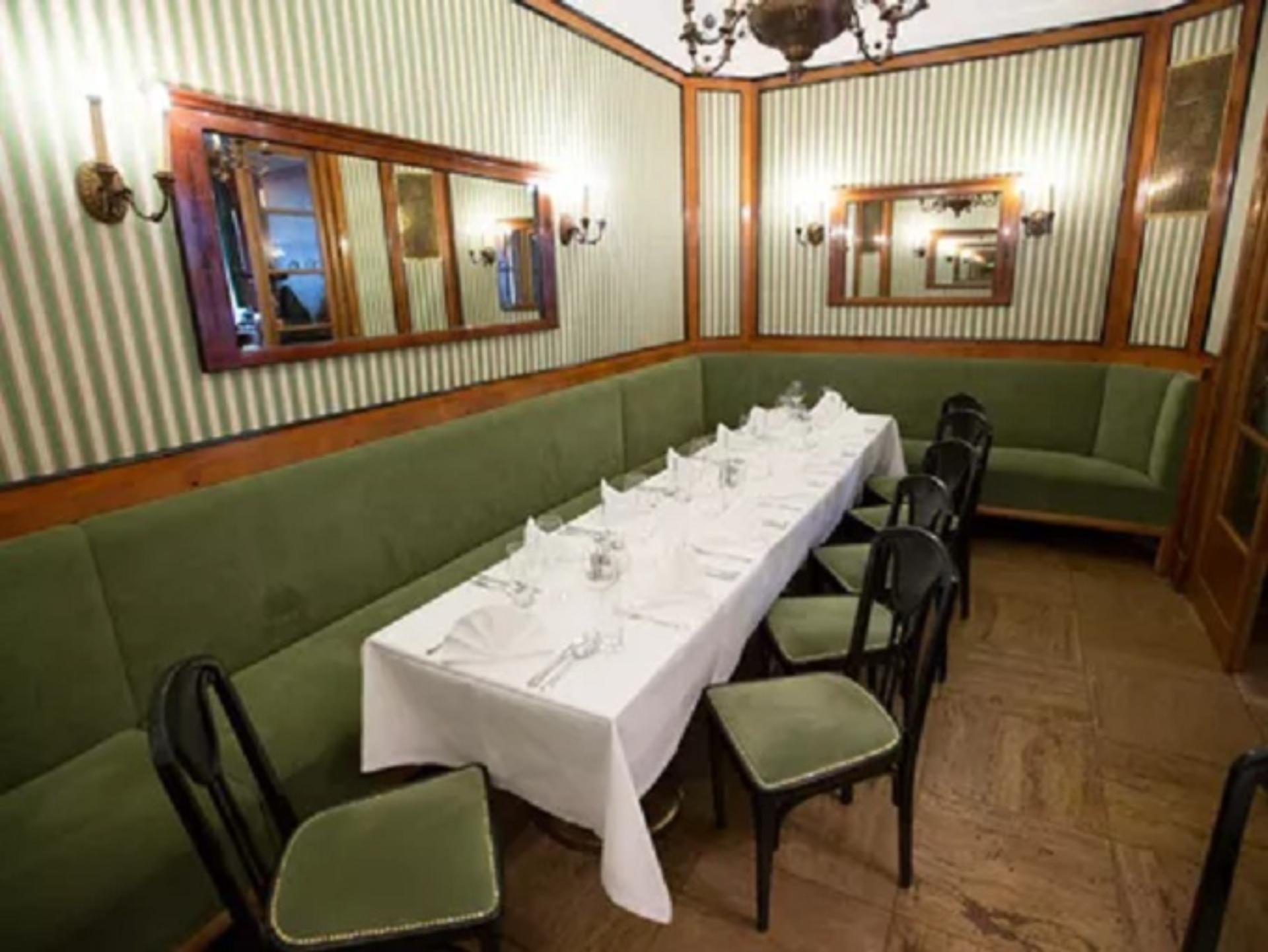 Biedermeier Room