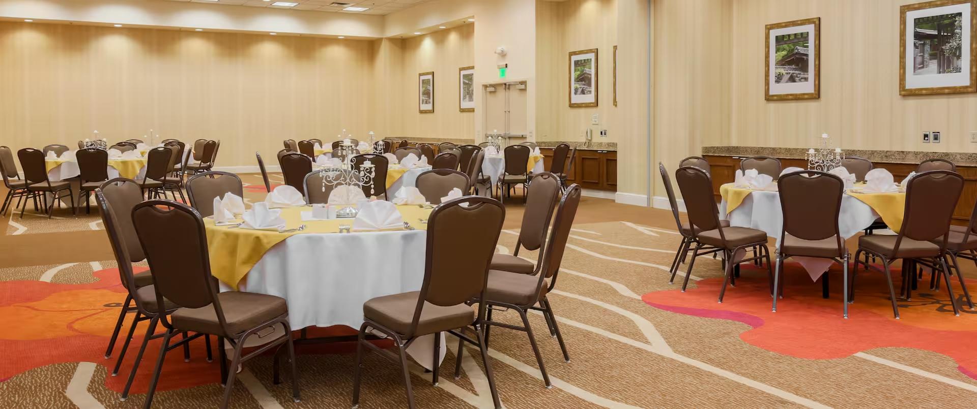 Grand Dallas Ballroom