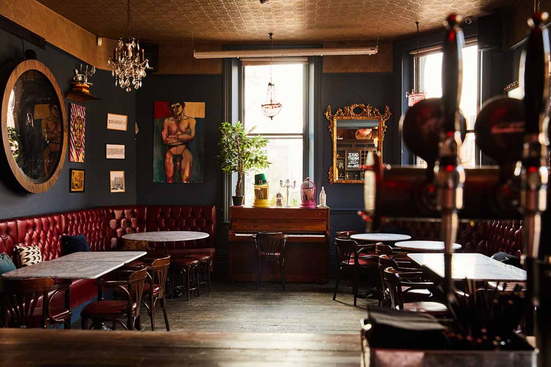 Cocktail Bar