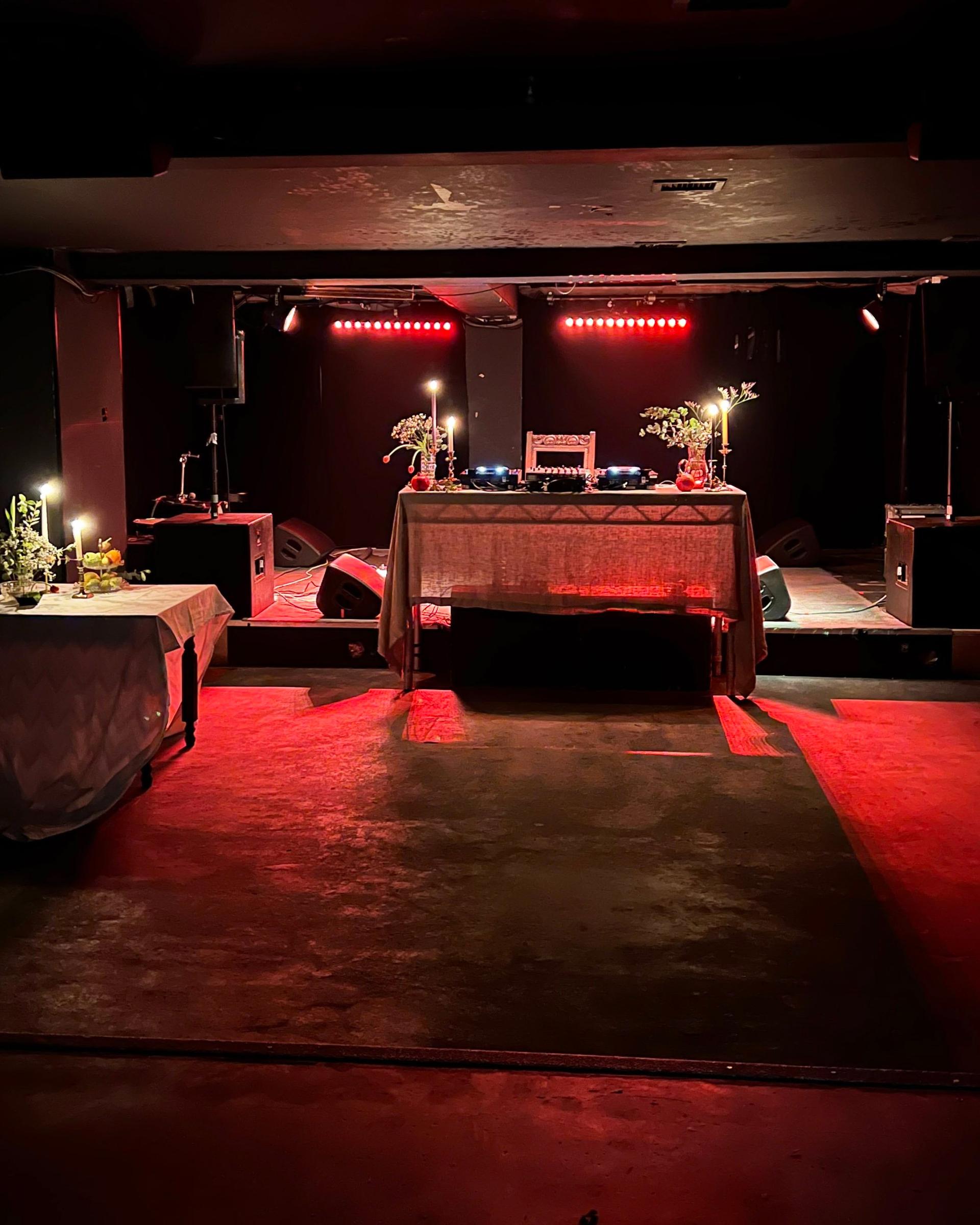 Live Room