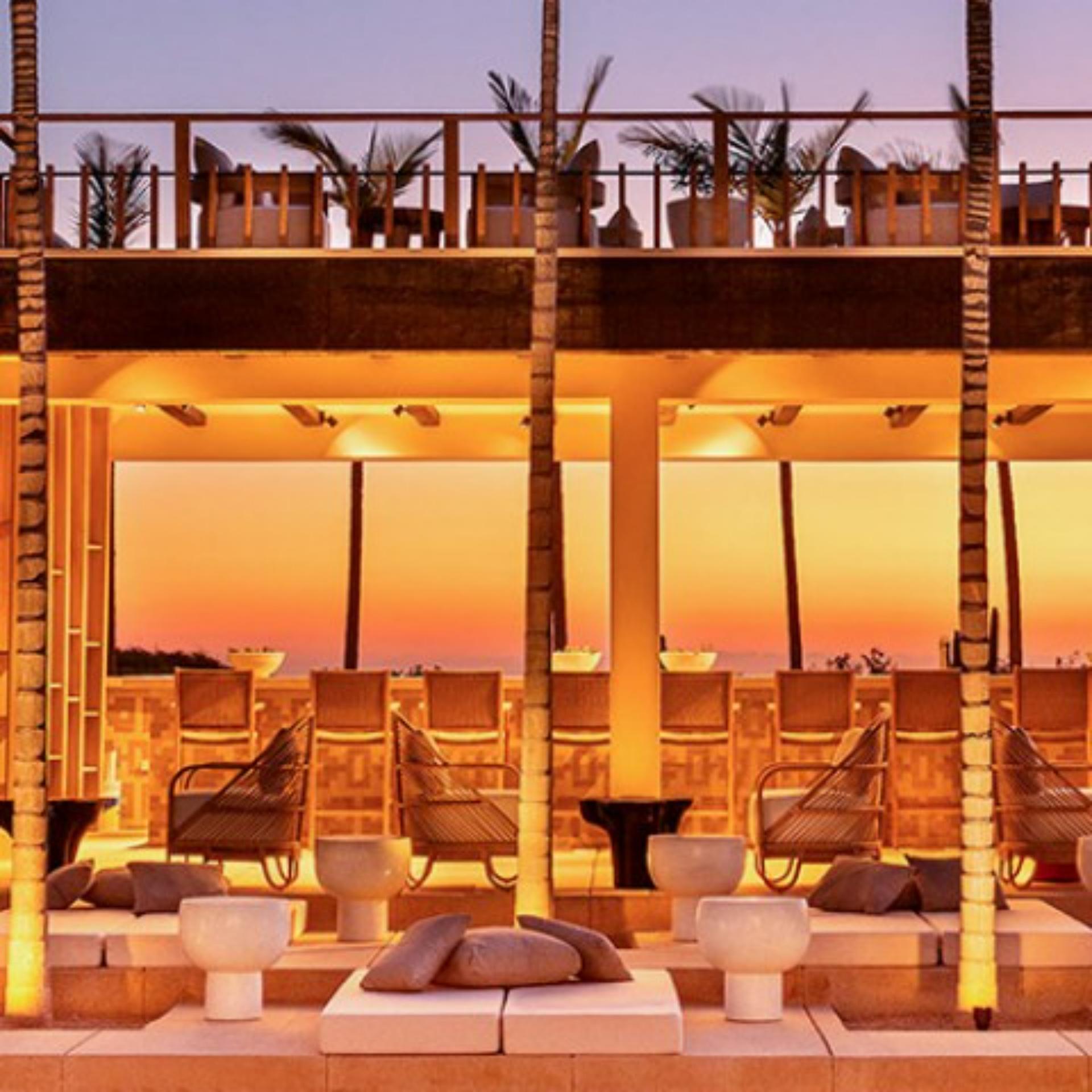 Centro Pool & Bar Terrace