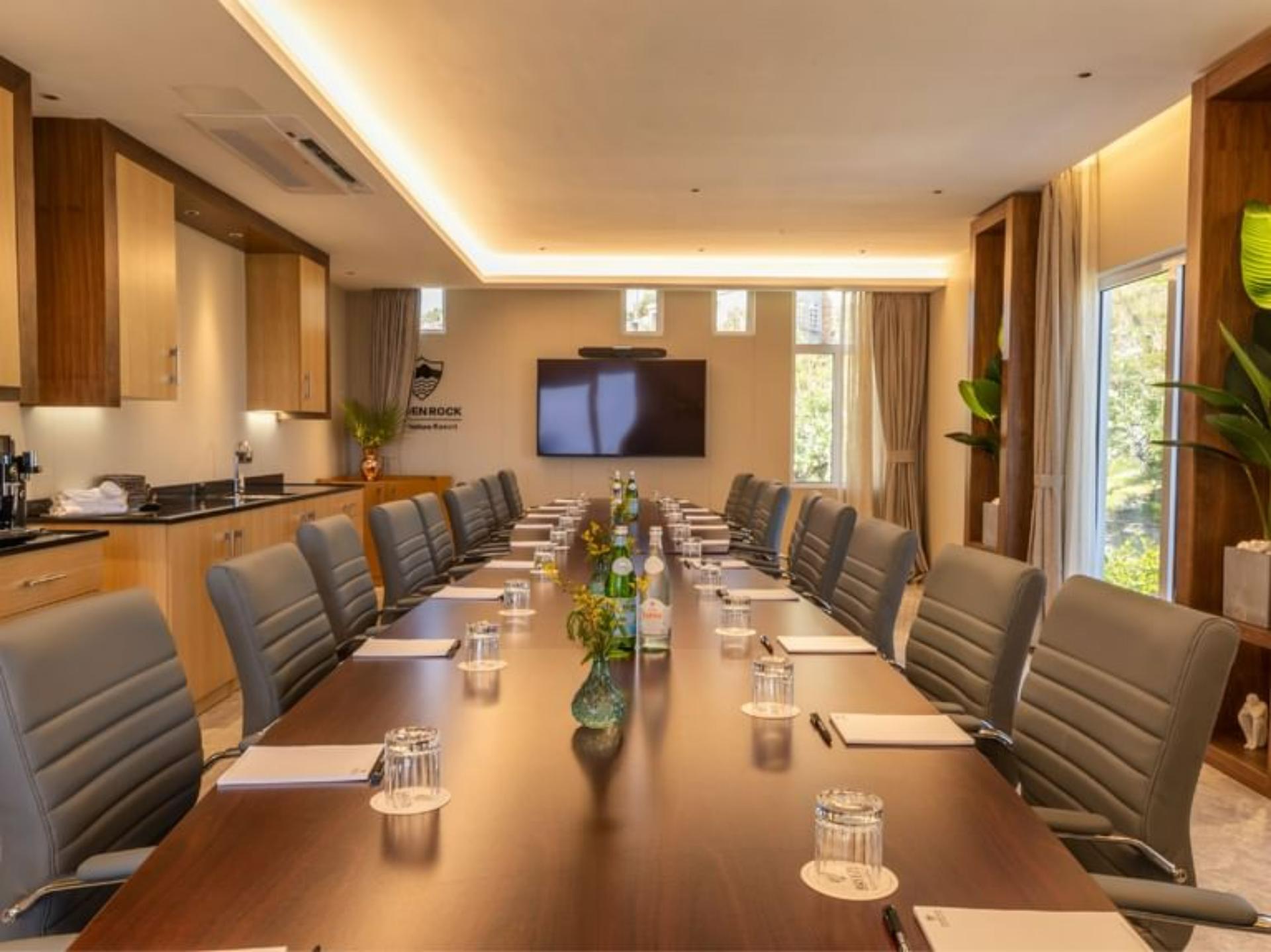 Boardroom 1