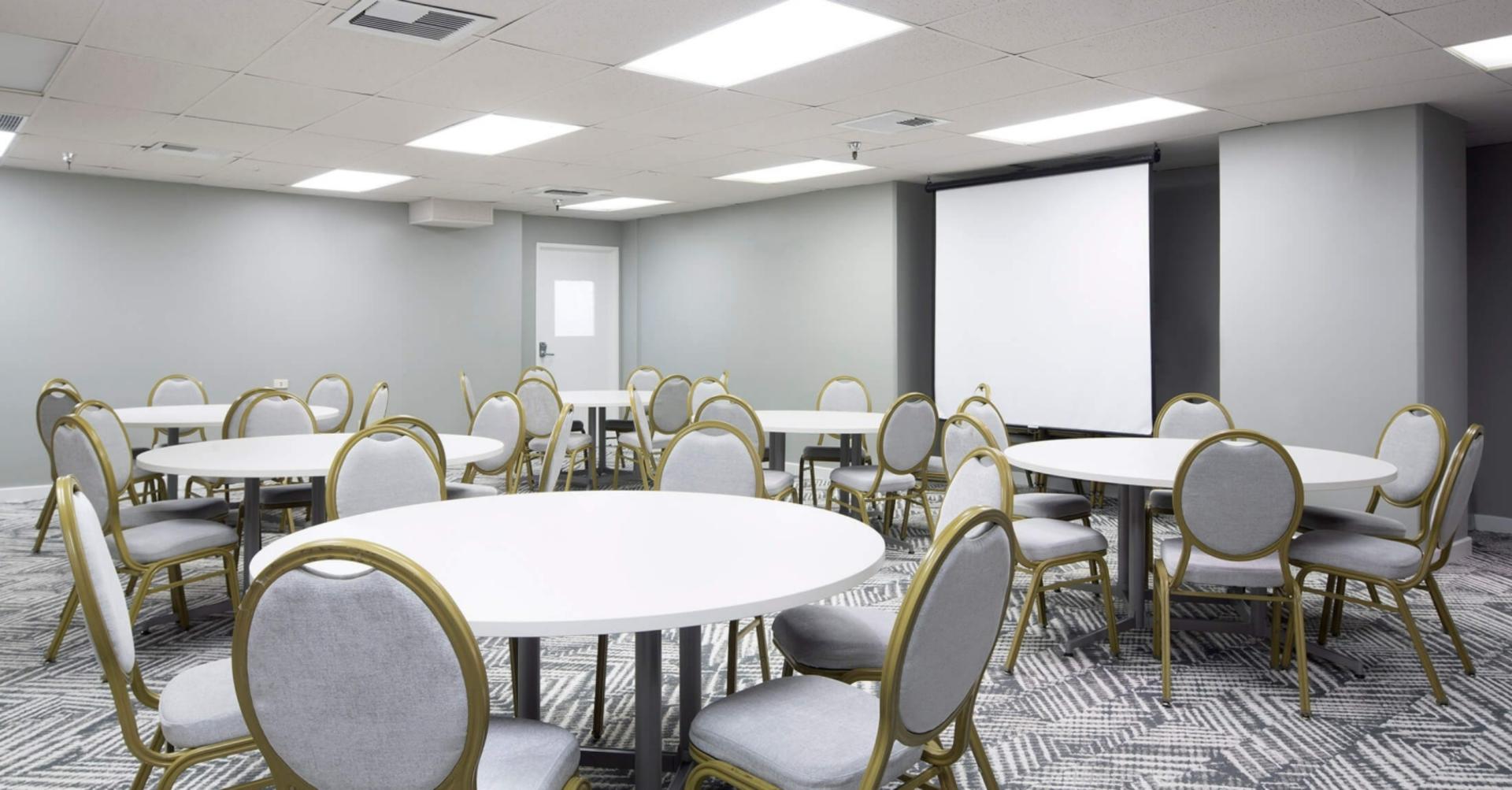 Lokahi Meeting Room