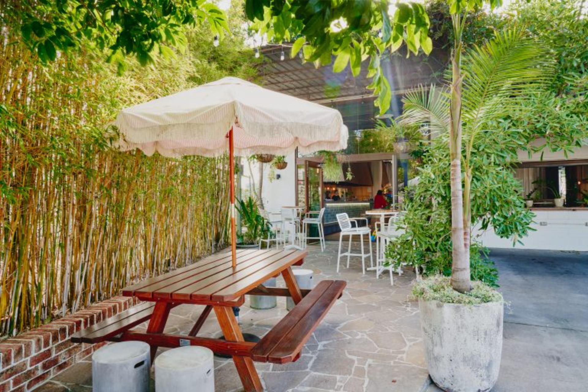  Outdoor Terrace