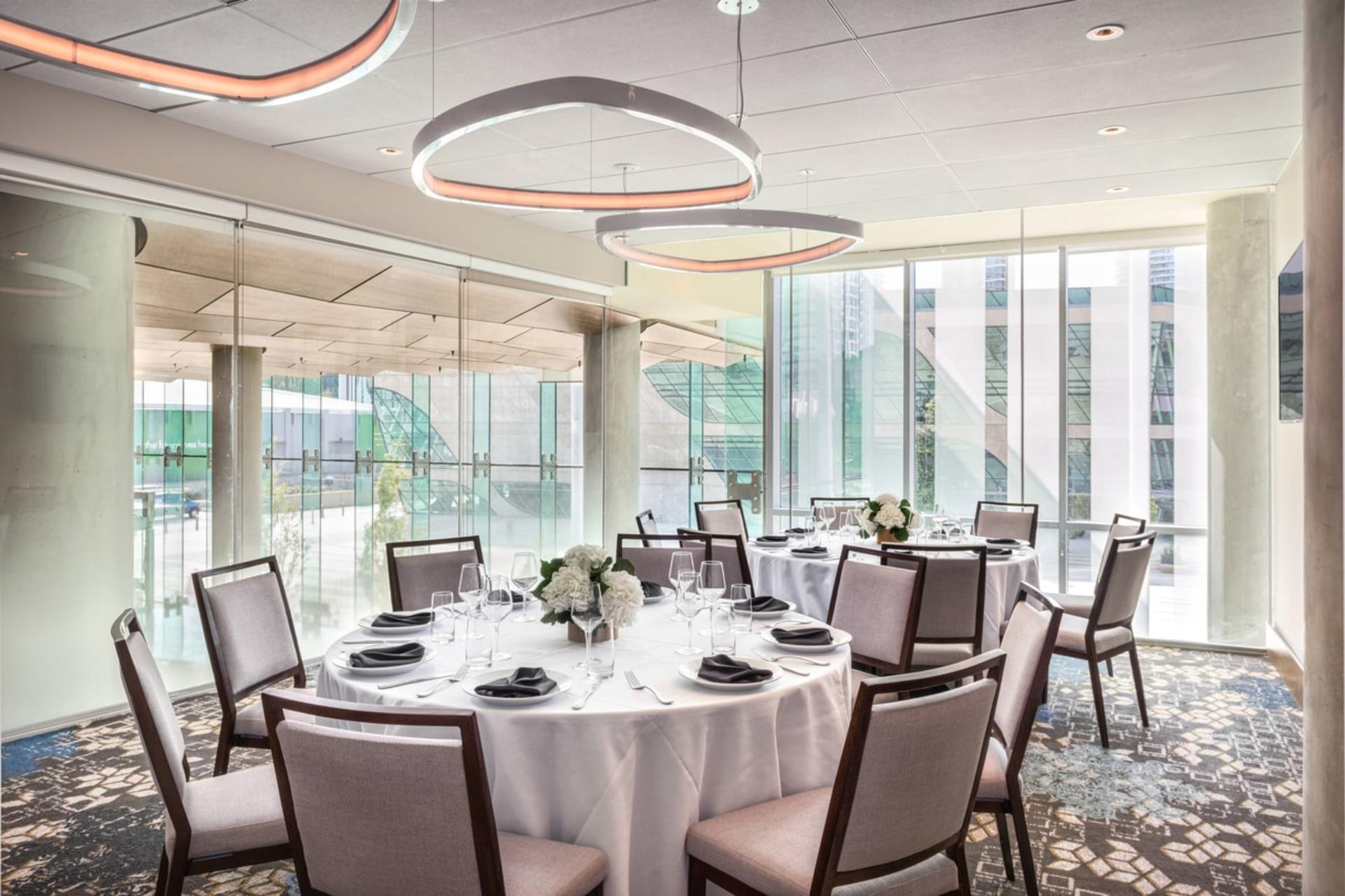 Plaza Meeting Room B