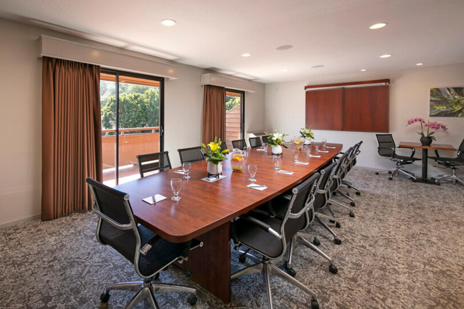 Seabreeze Boardroom