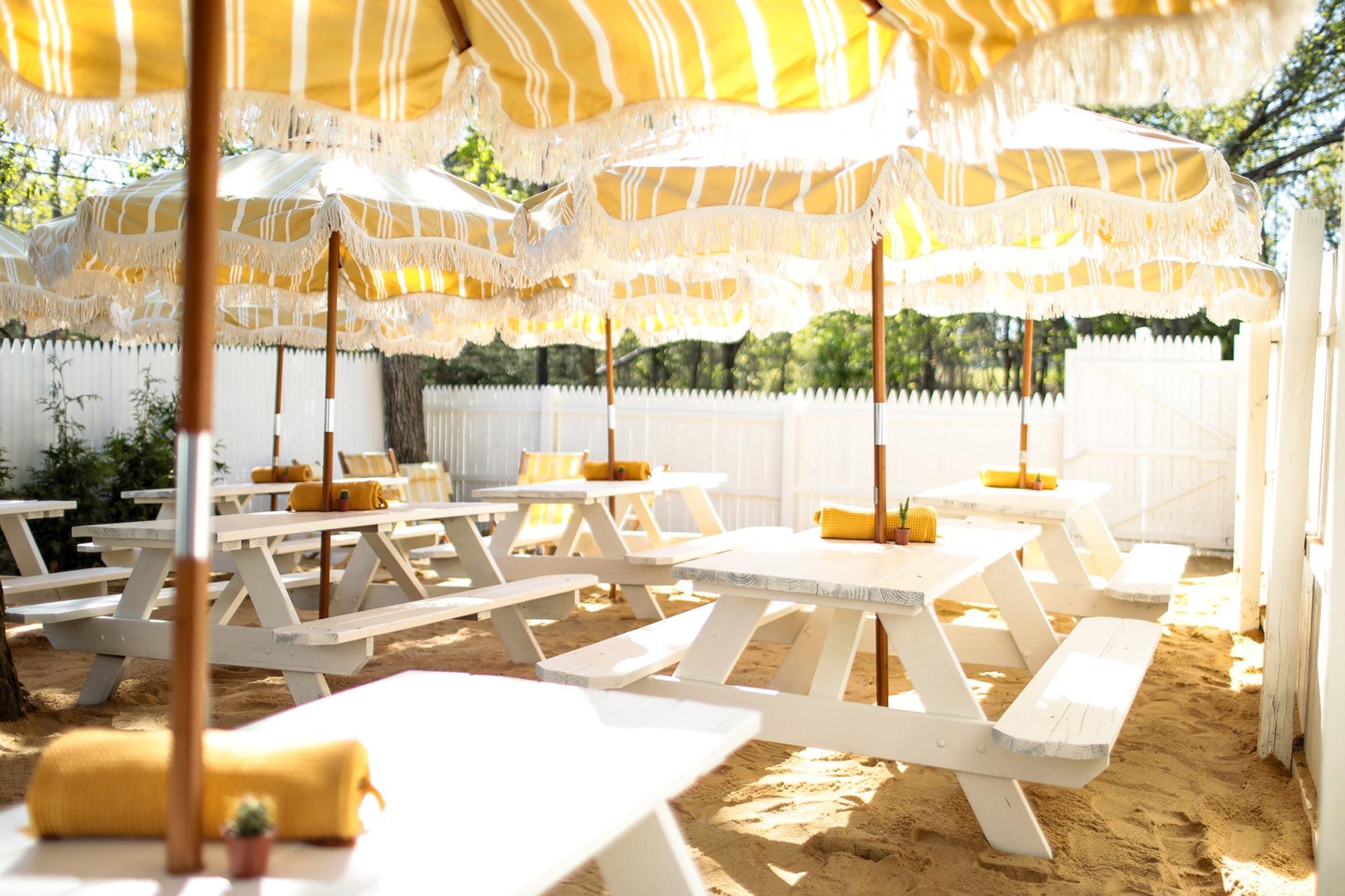 Full Buyout Of The Rita Cantina