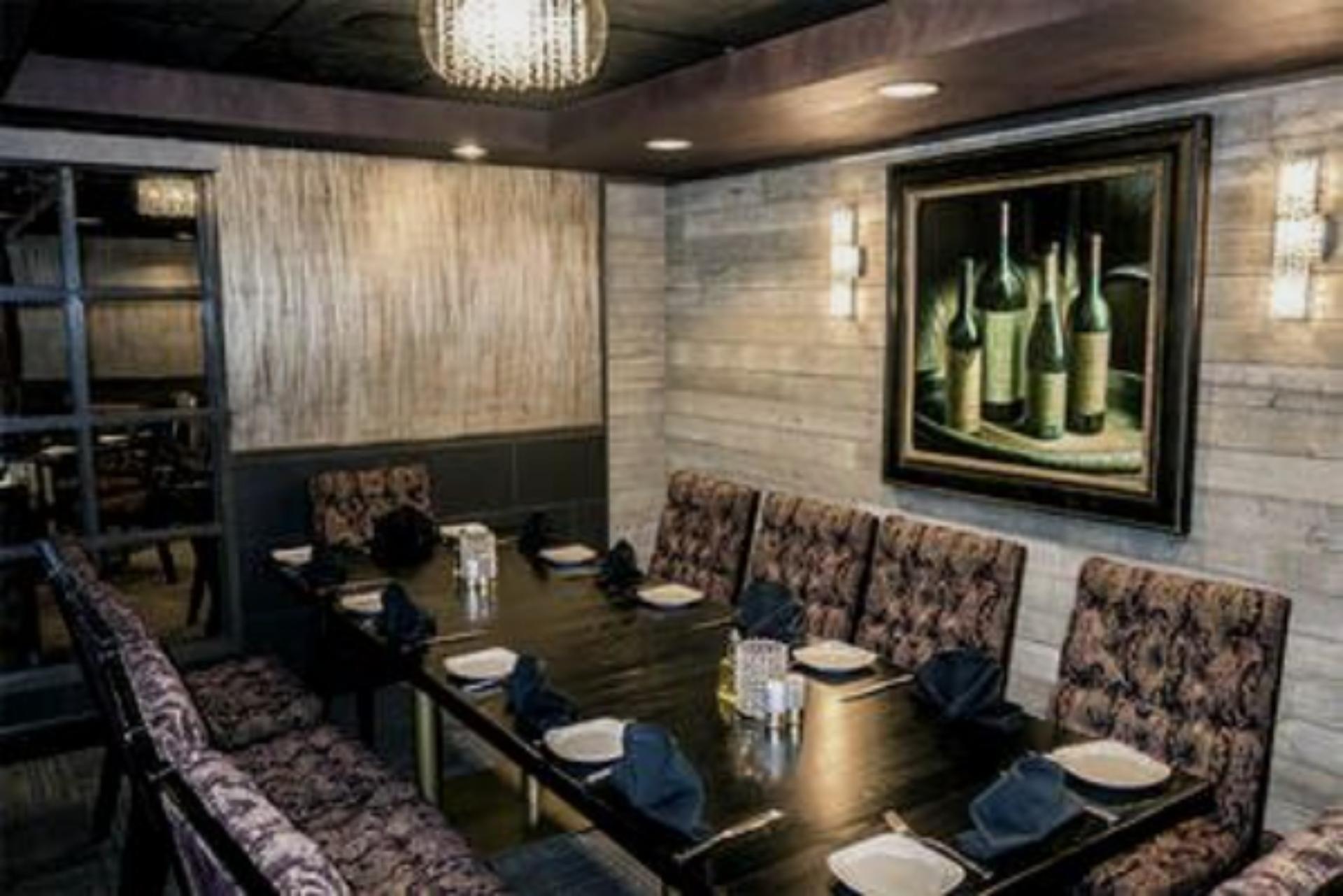 Cafe Wine Room