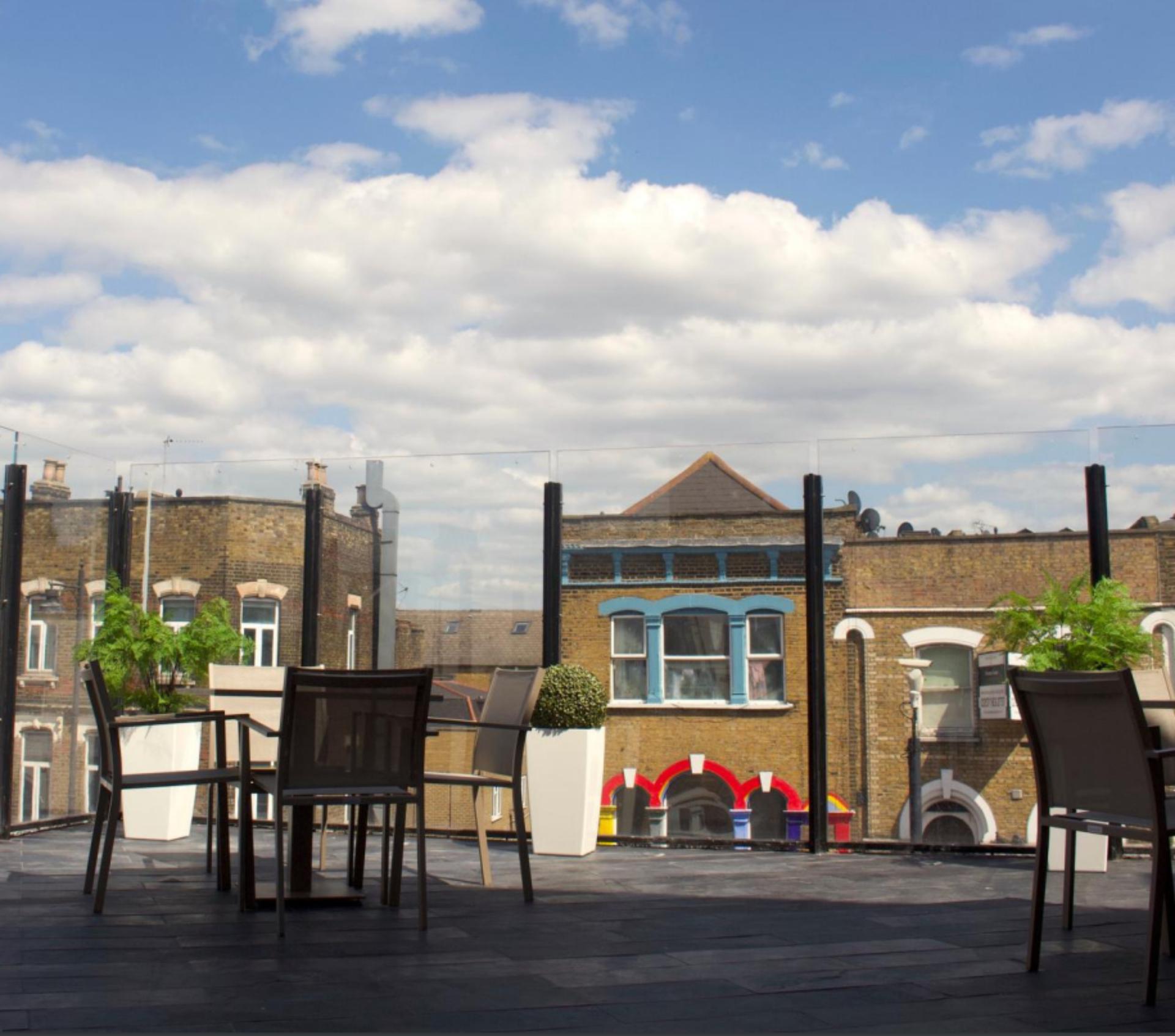EartH Terrace