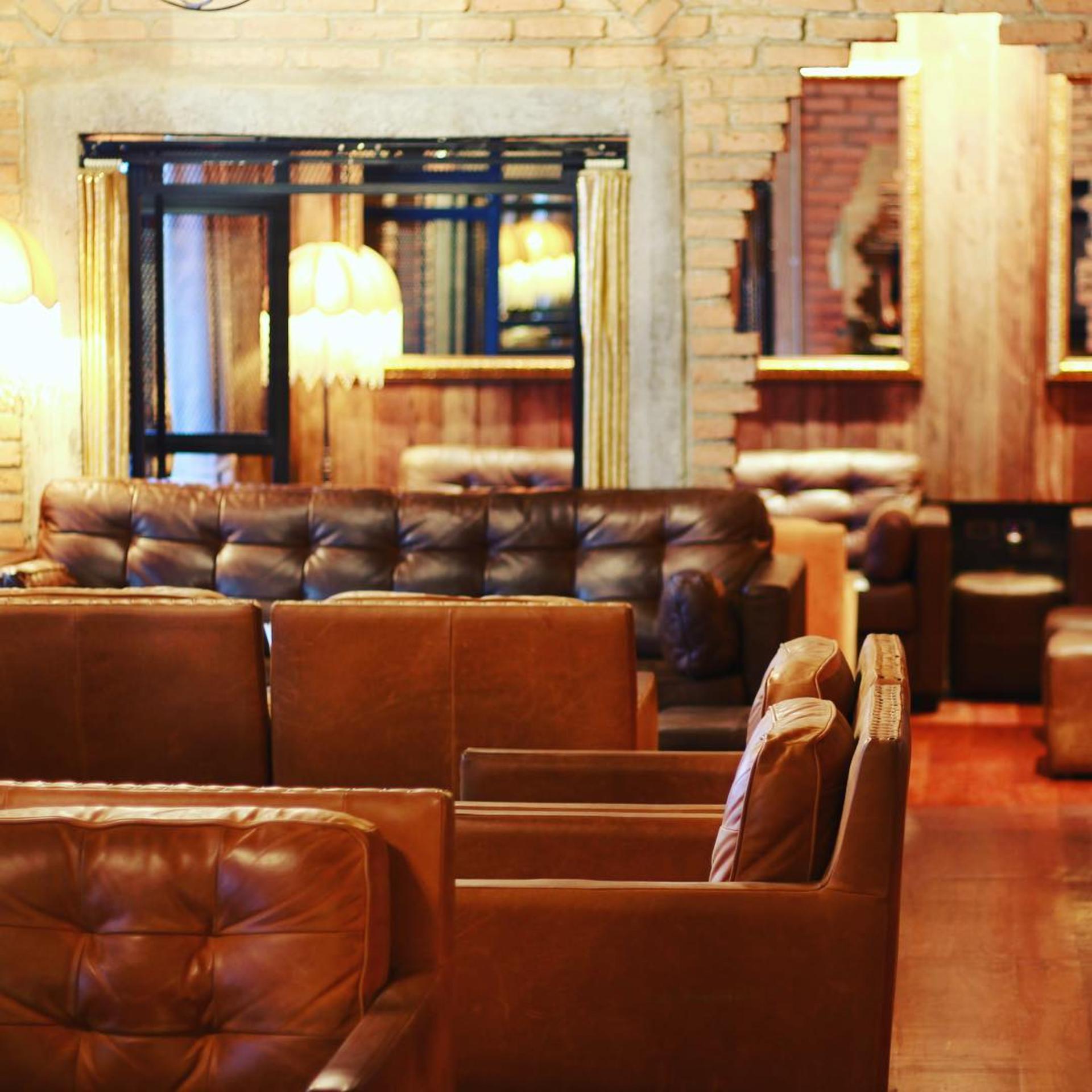 Full Buyout Of The WHISGARS (Sukhumvit 23)