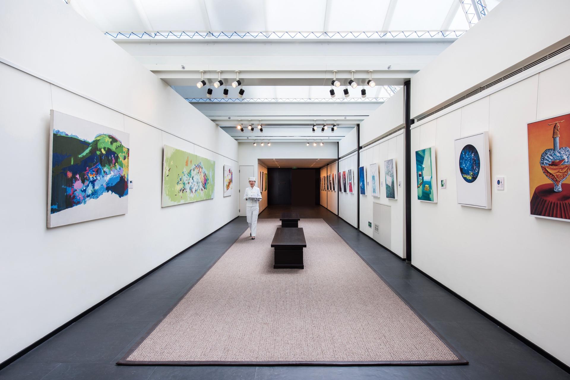 The Peninsula Gallery