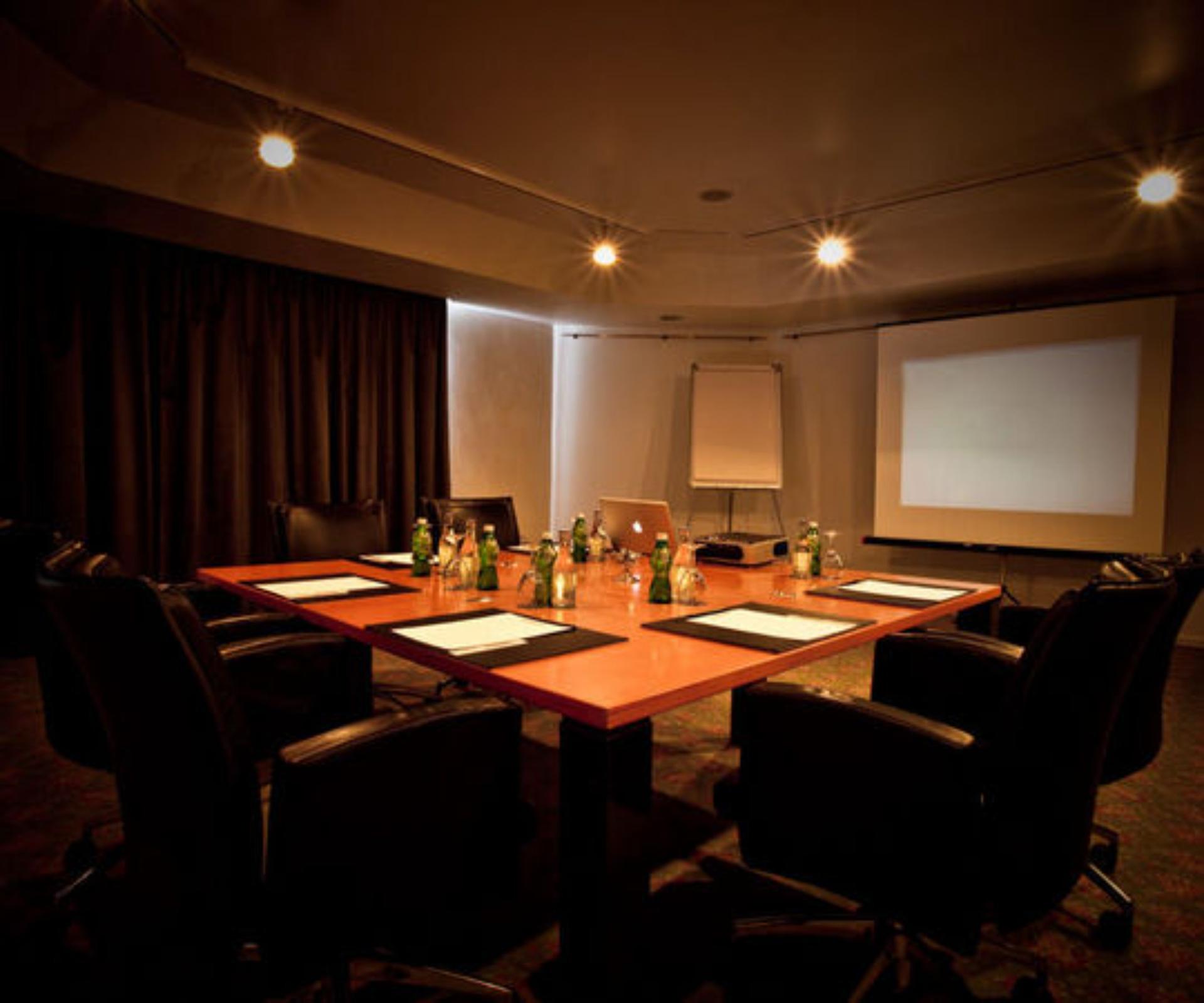 Palmela Room