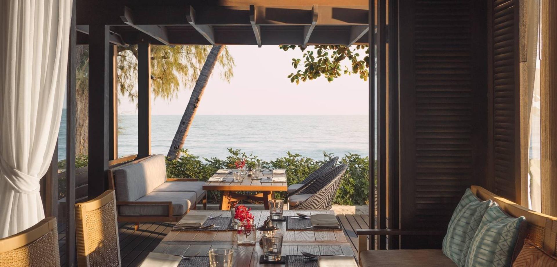 Fish House Restaurant & Bar