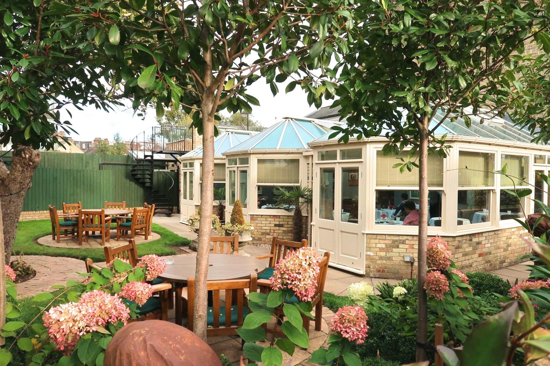 Patio & Garden
