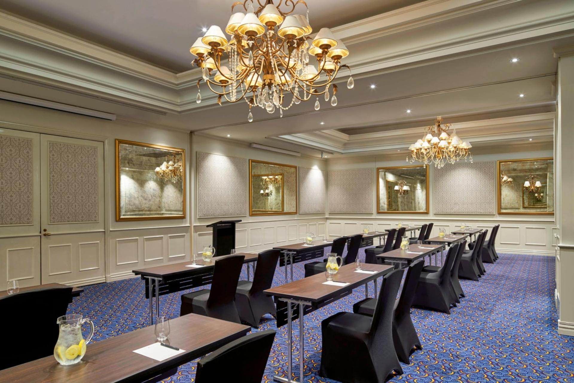 Yarra Suites