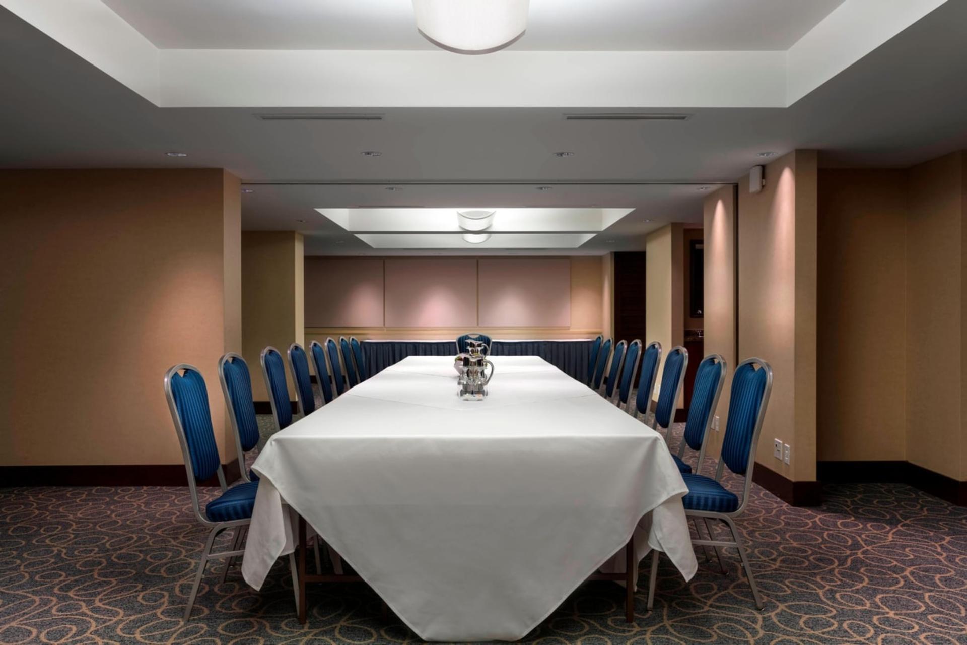 Portico Room