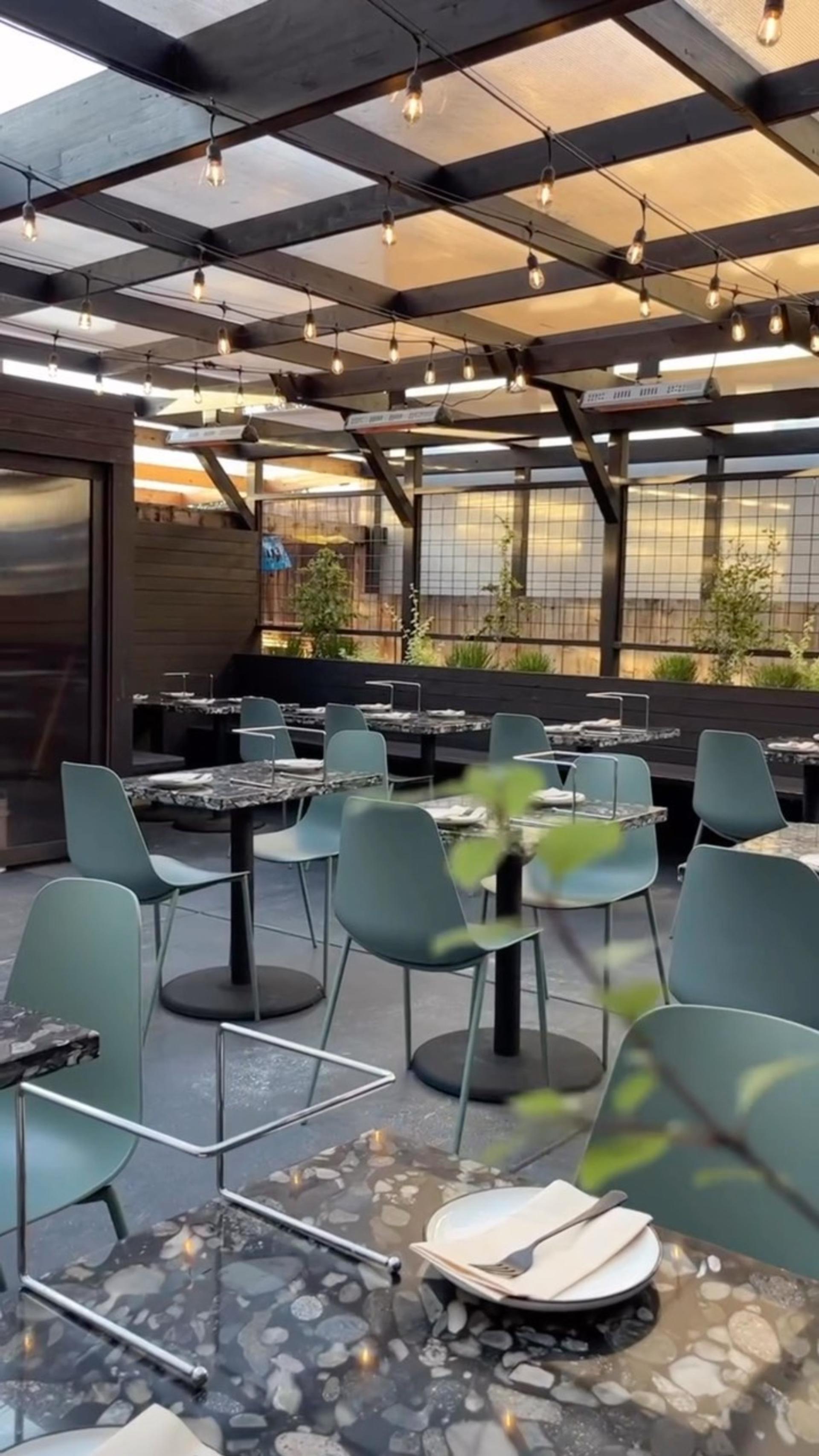 Full Buyout Of The DAMNFiNE pizza