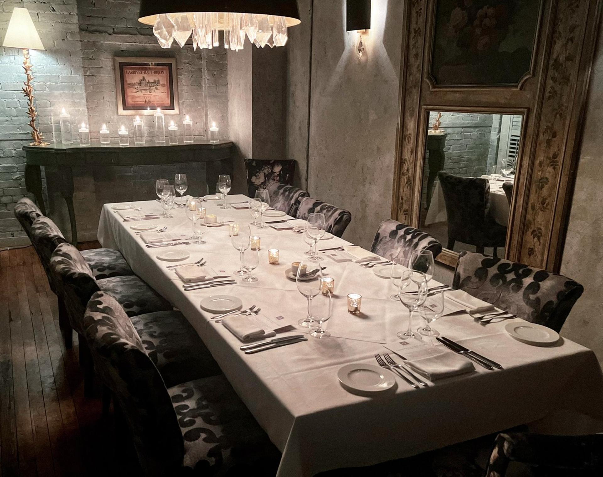 Eliot Room