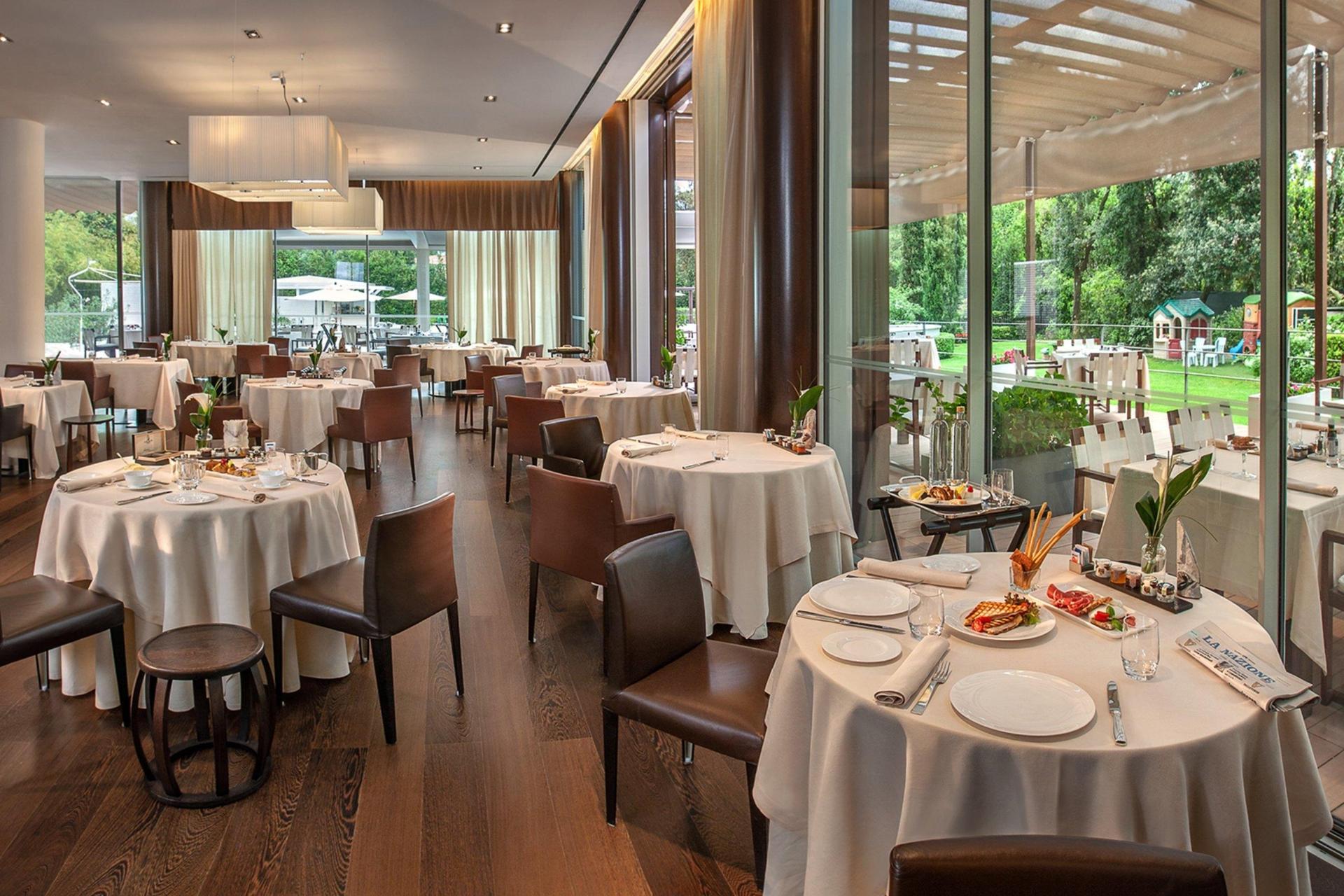 Lux ​​Lucis Restaurant