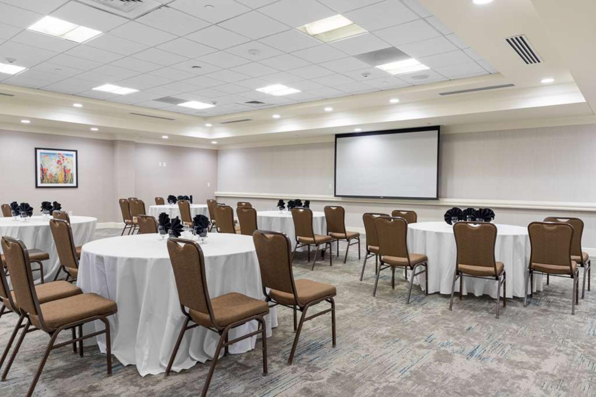 Orchard Room Suite 1
