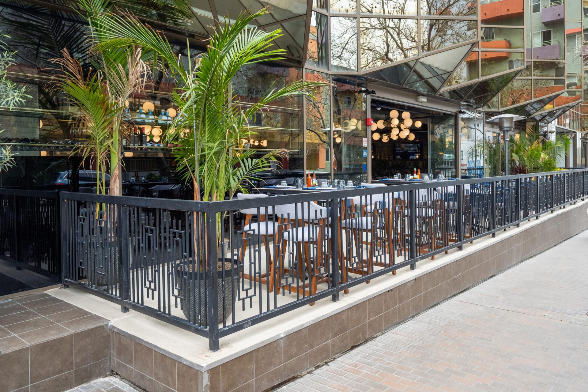 Private Dining Room & Patio 