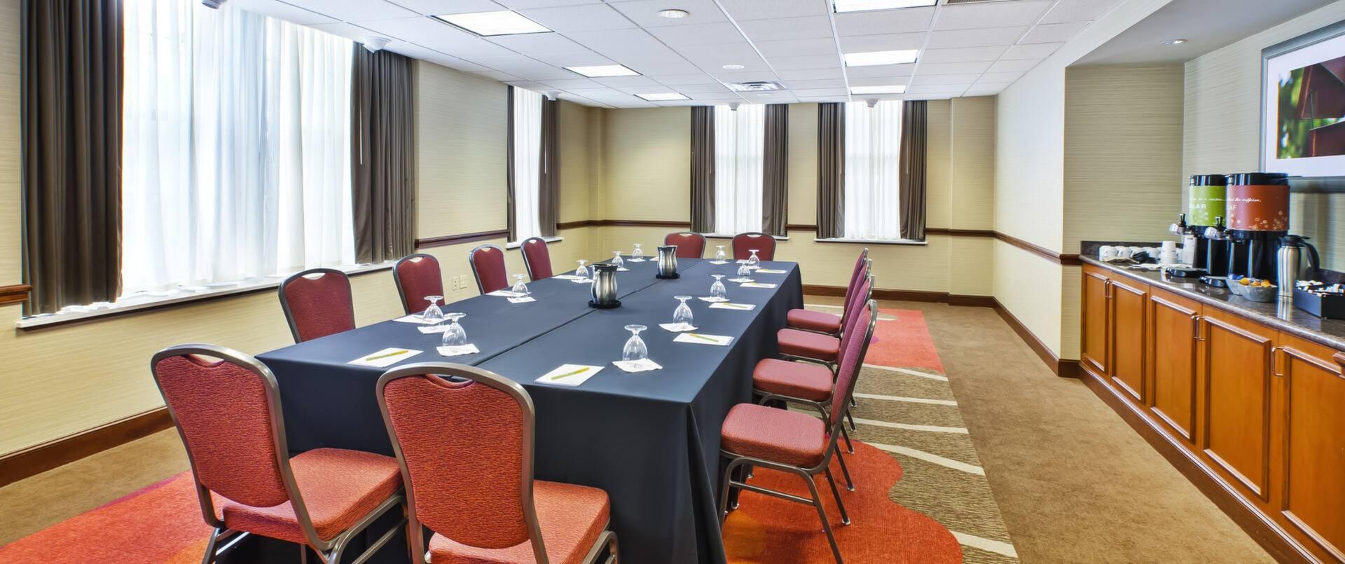 Carter Meeting Room