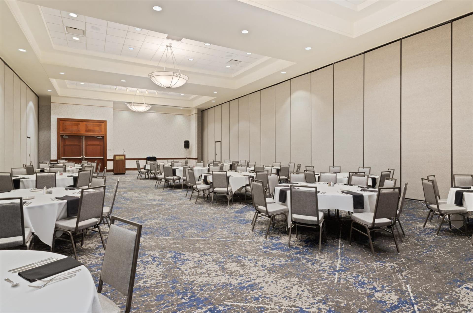 Grand Ballroom - Salon B and C