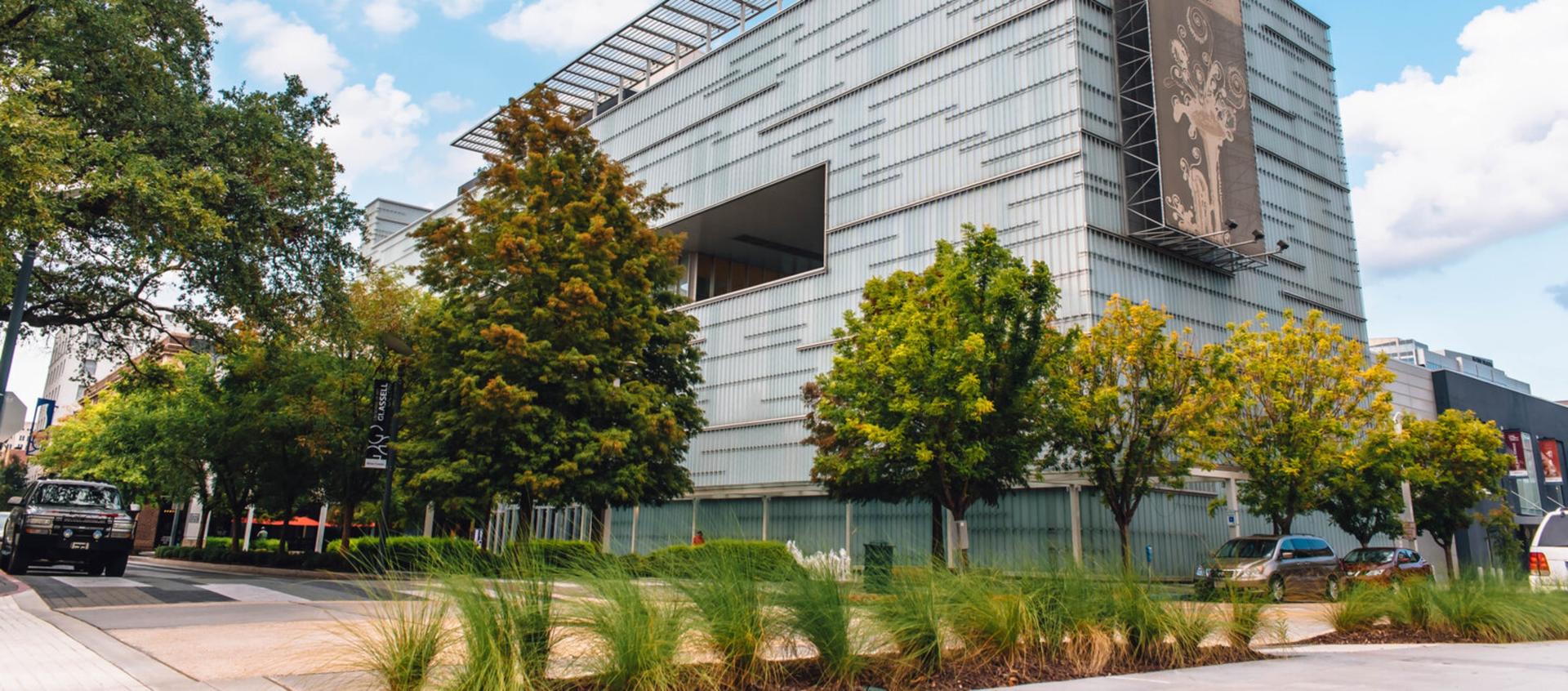 Glassell Gallery 