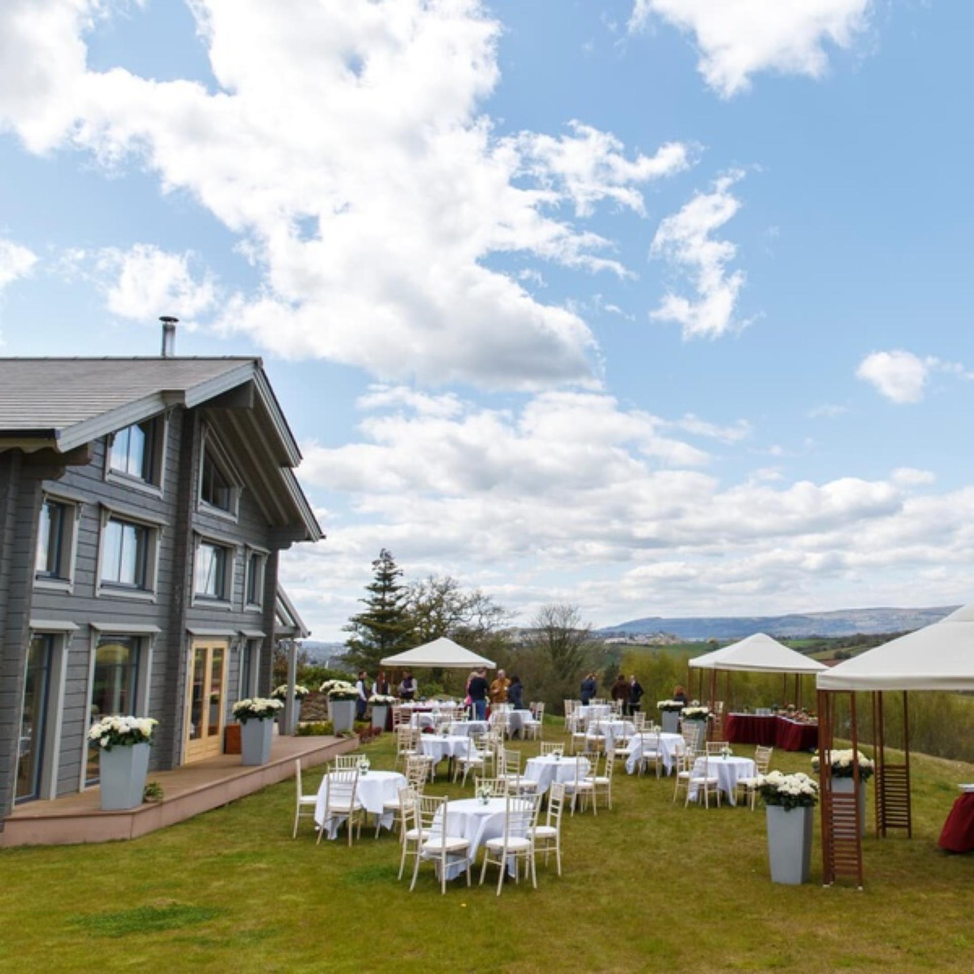 Hunter Lodges