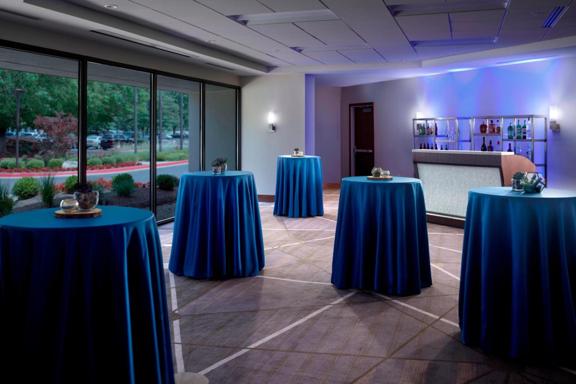 Oakwood Room