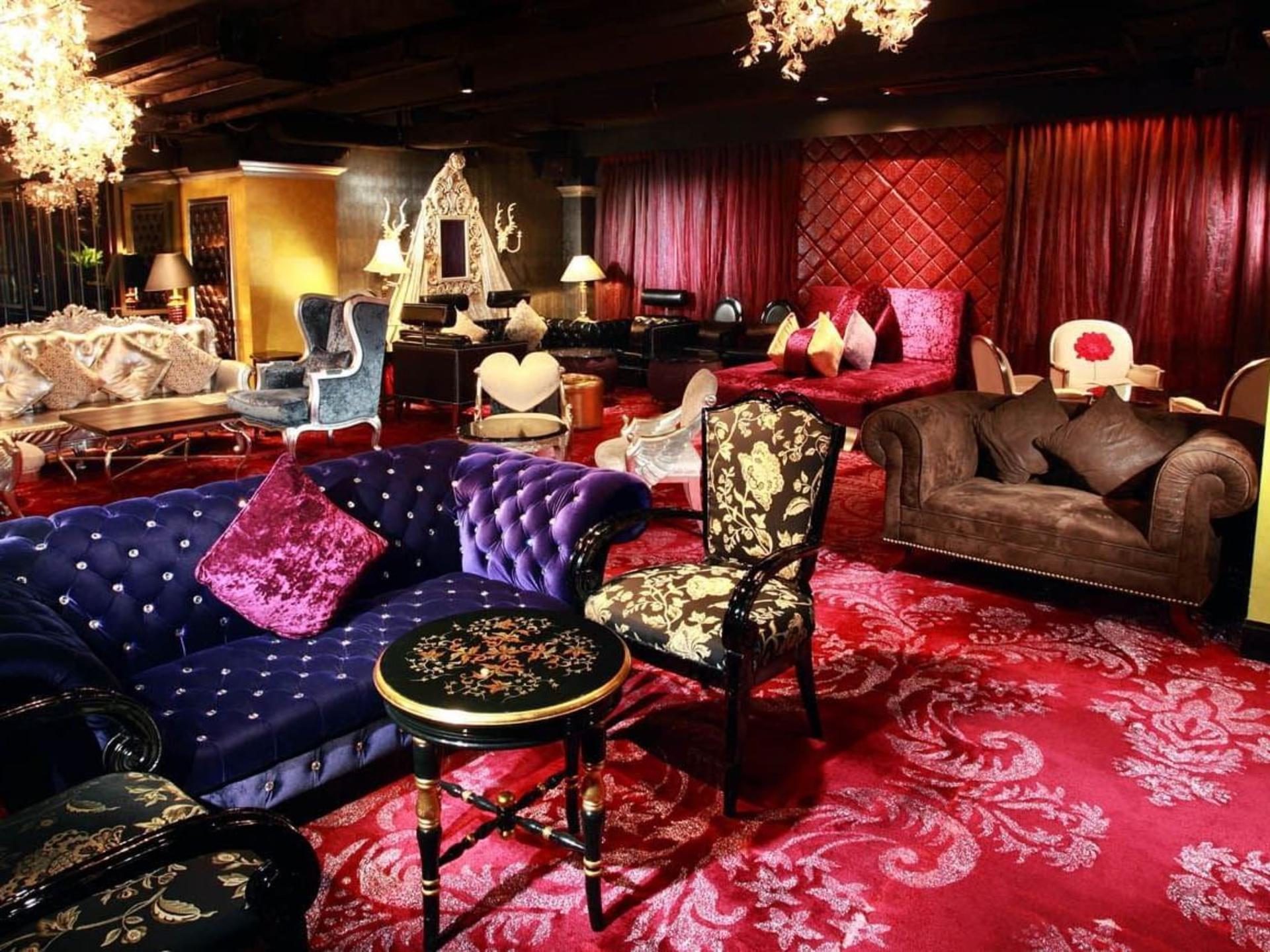 Dada Bar + Lounge Party