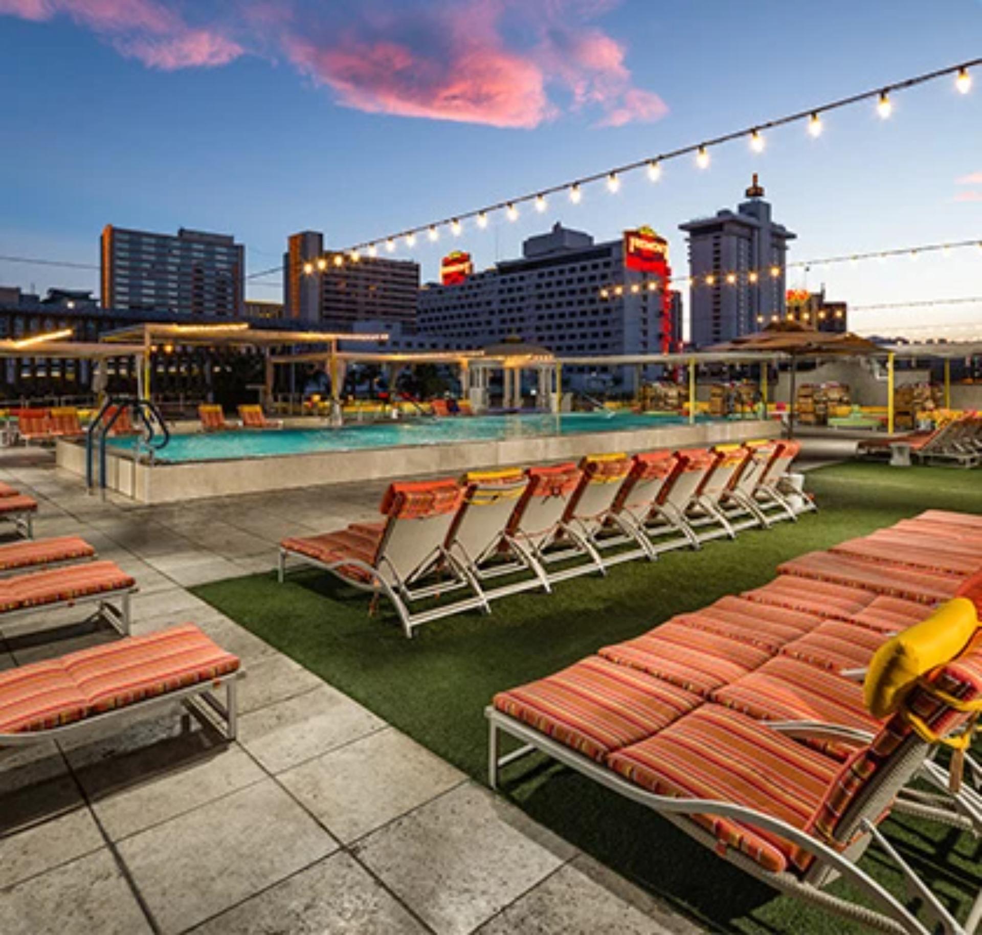 Citrus Grand Pool Deck