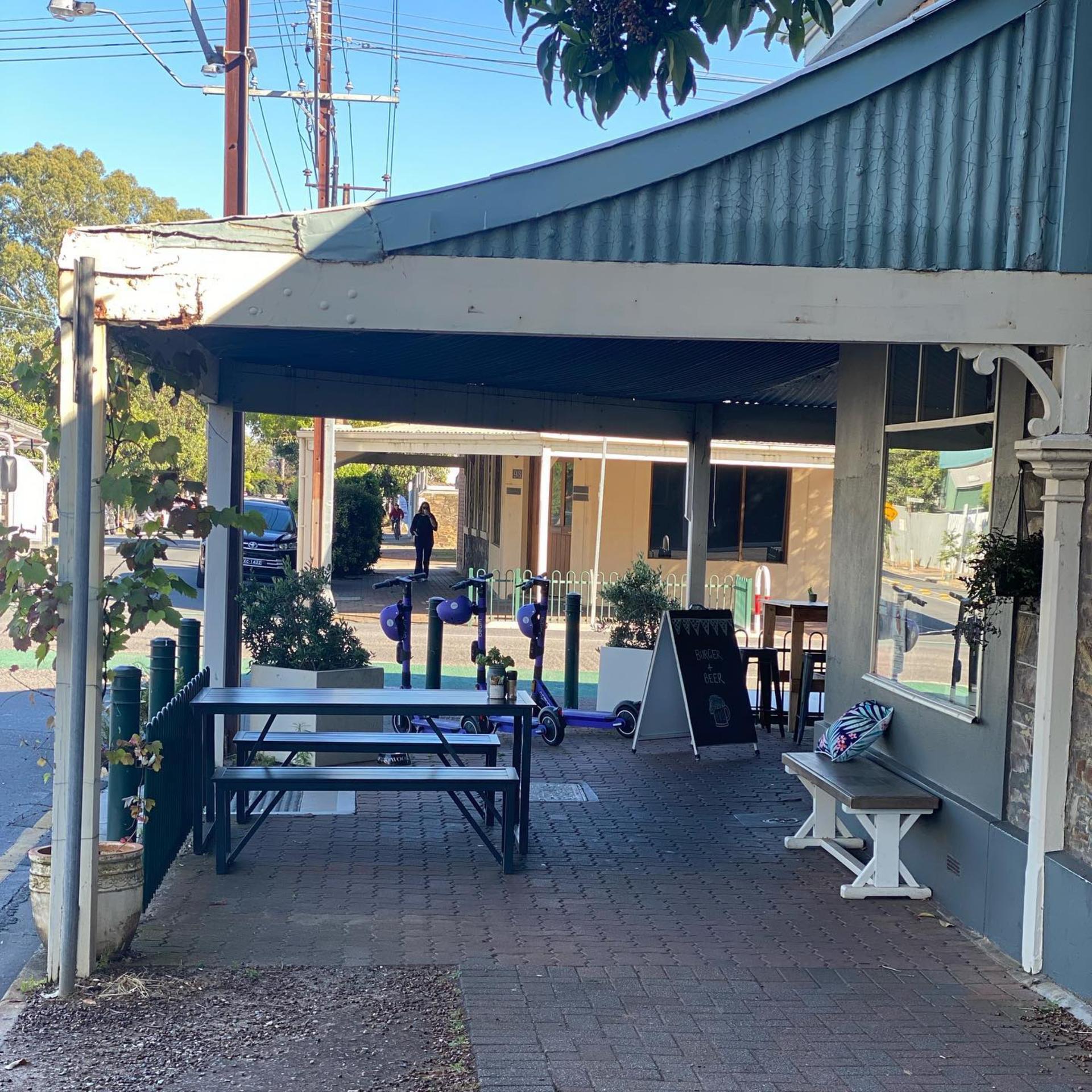 78 Garden/Laneway