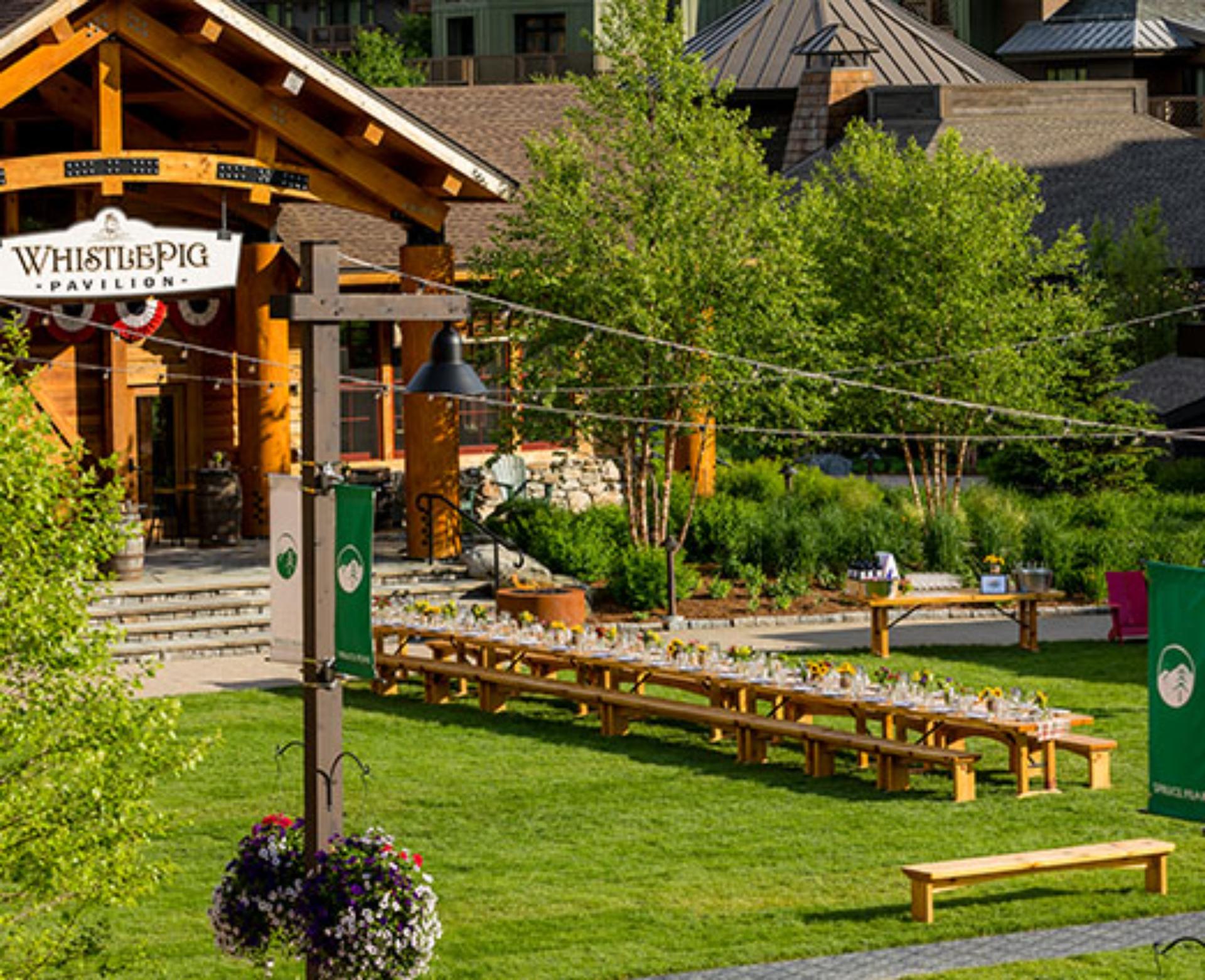 Spruce Camp Alpine Lodge