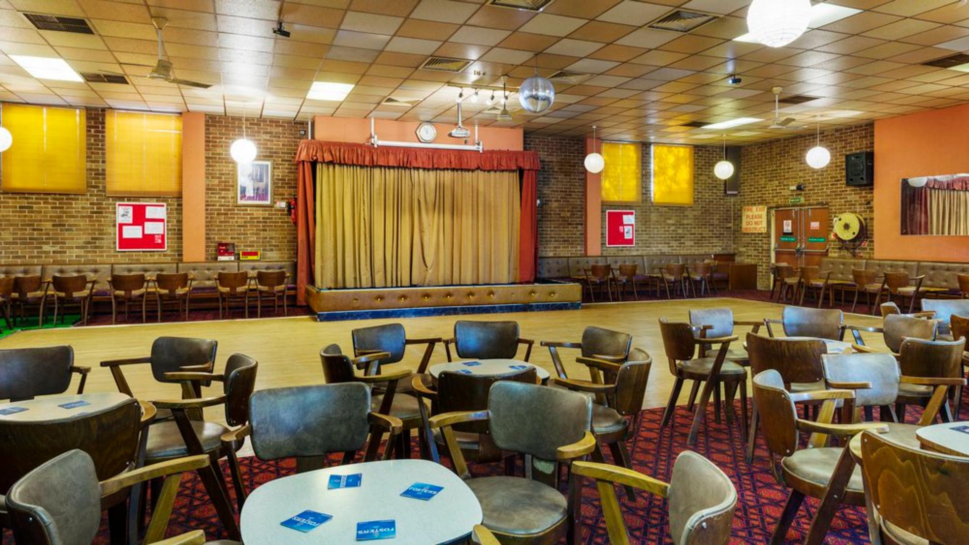 Main Hall & Bar