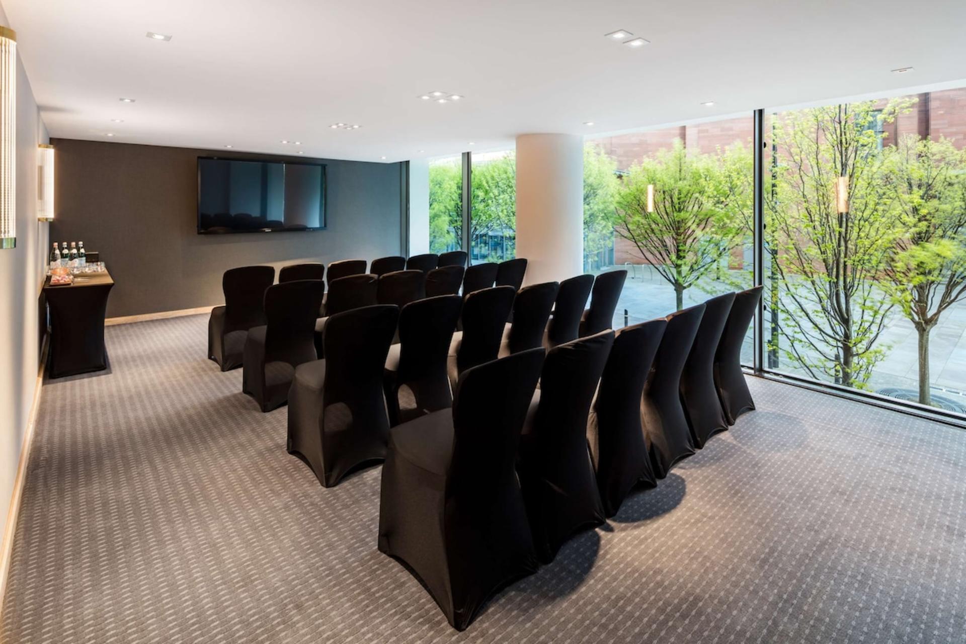 Private Room 5