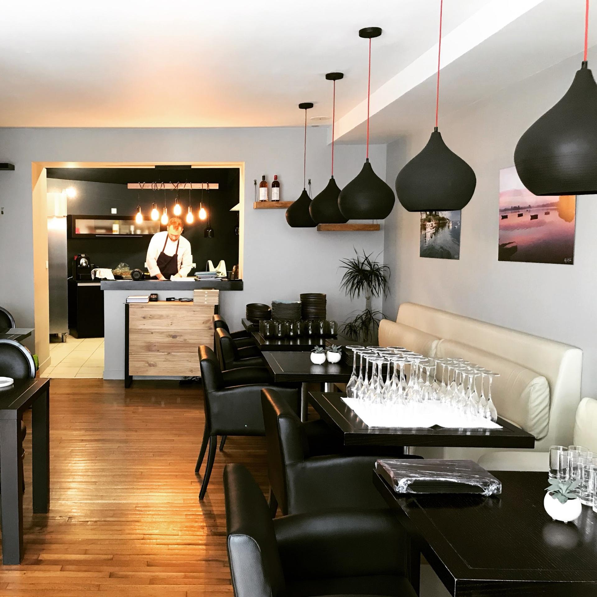 Full Buyout Of The Louise. ( Restaurant & Cave à vin - Épicerie fine )