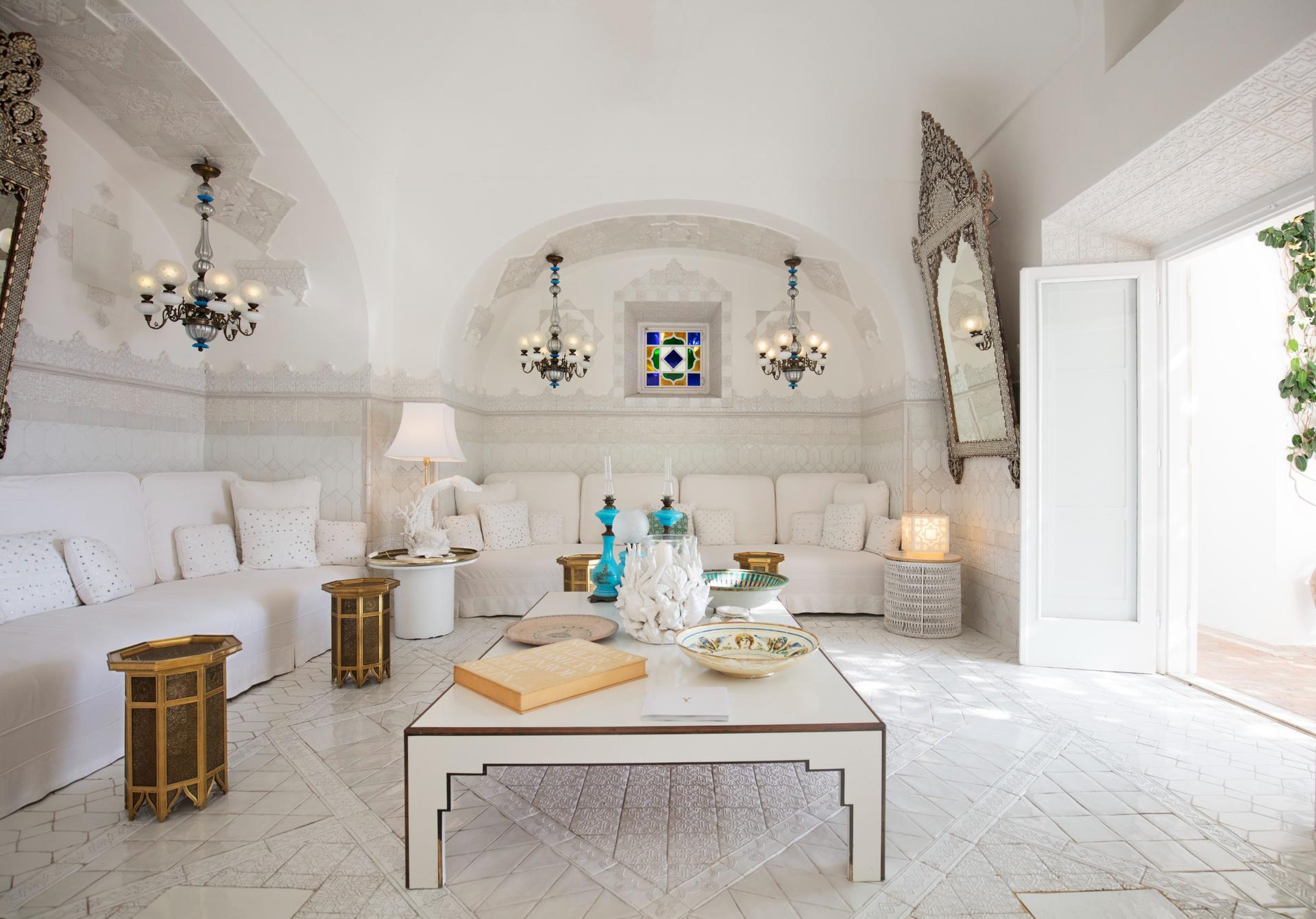 Full Buyout Of The Villa TreVille