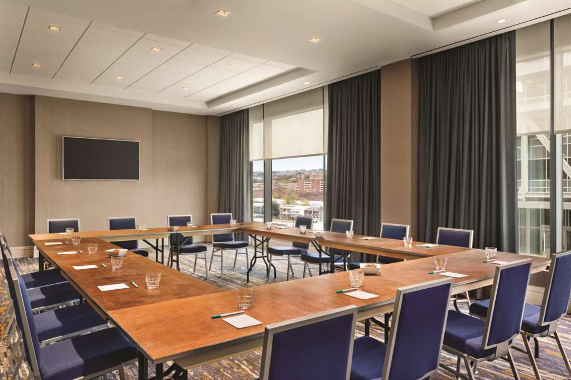 Capitol Room