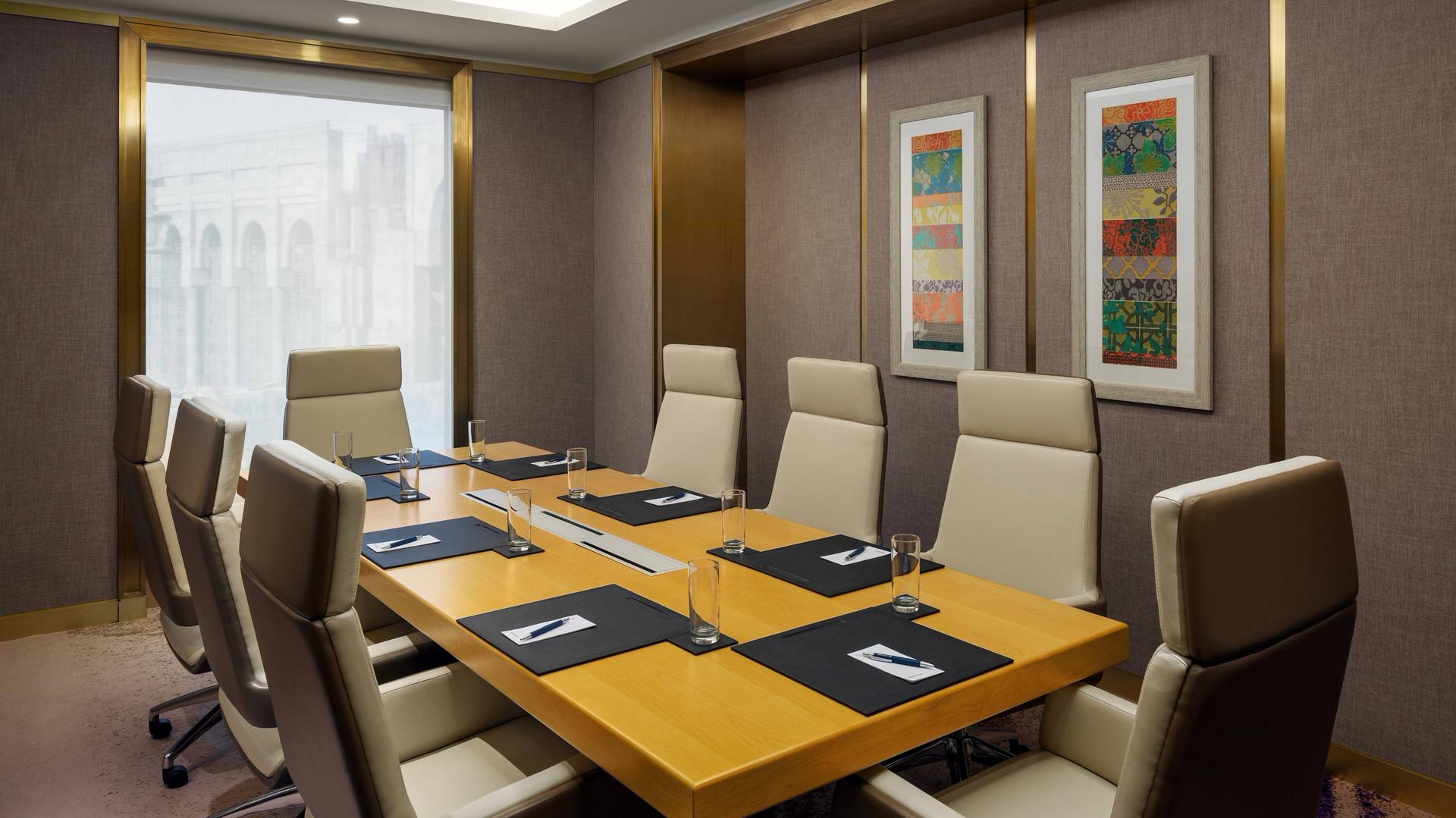 Business Center Meeting Room