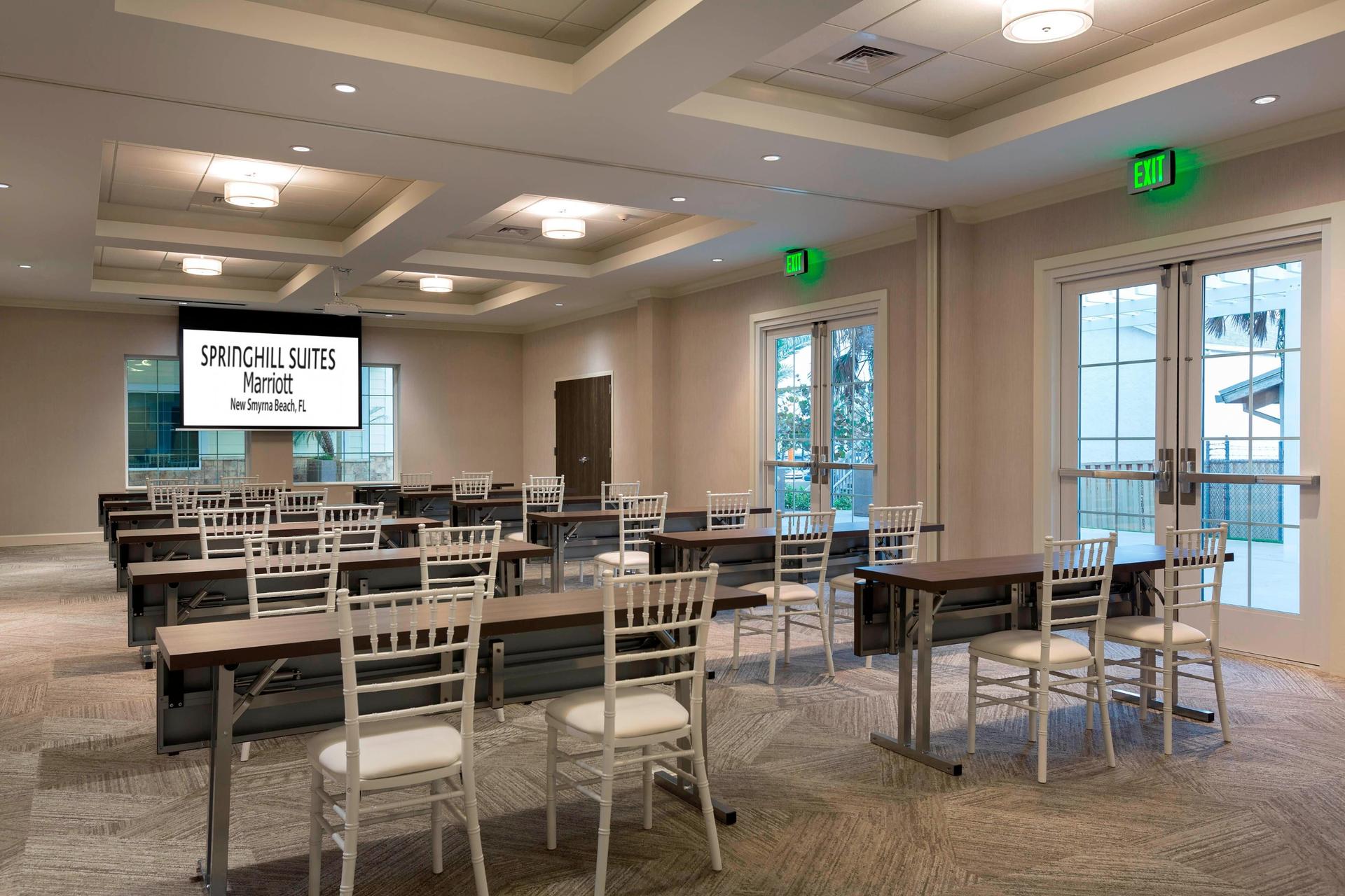 Atlantic Meeting Room