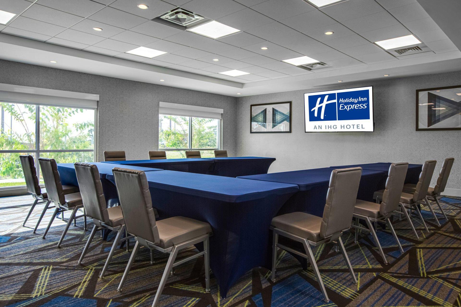 Seminole Room